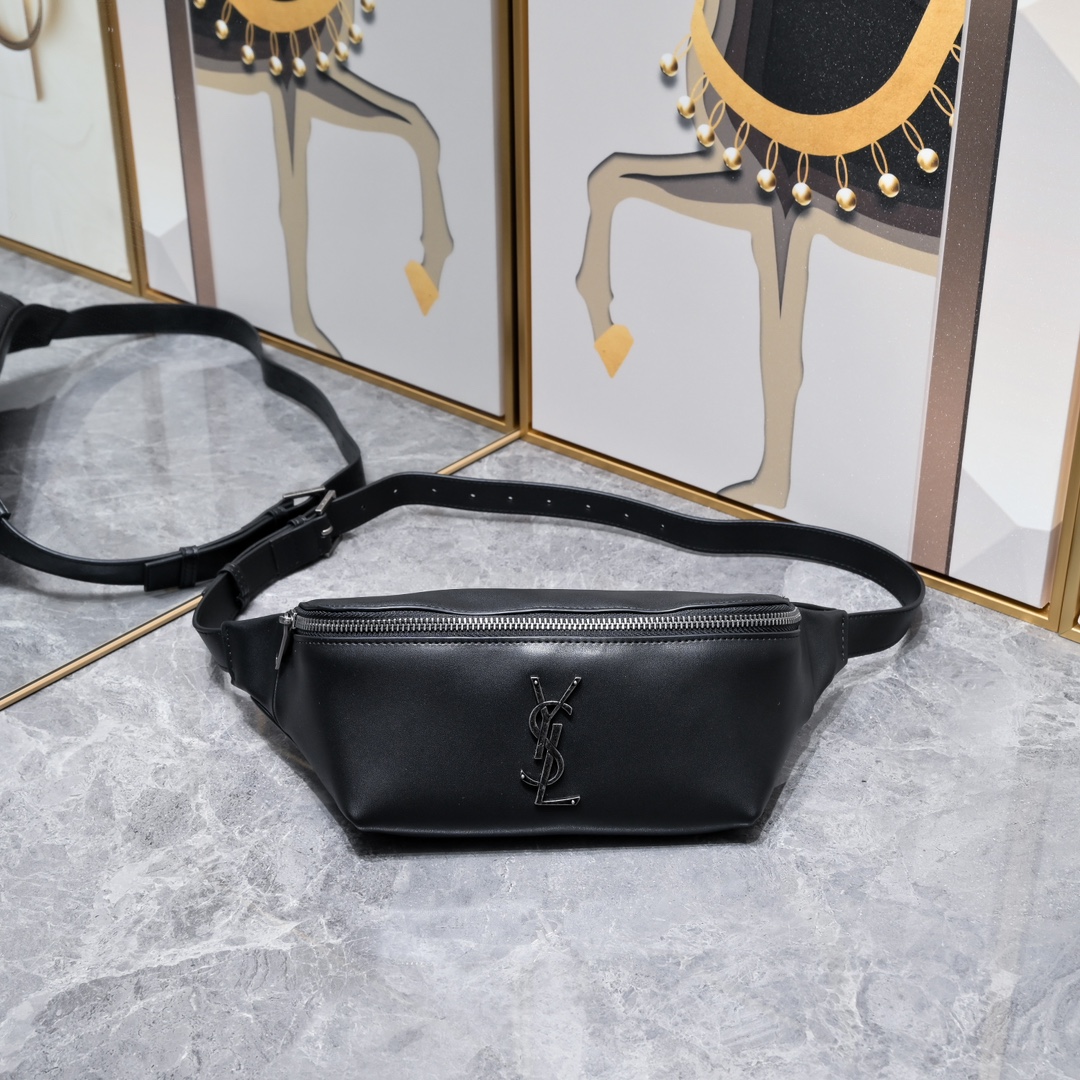 【Yves Saint Laurent】25x14x3.5cm