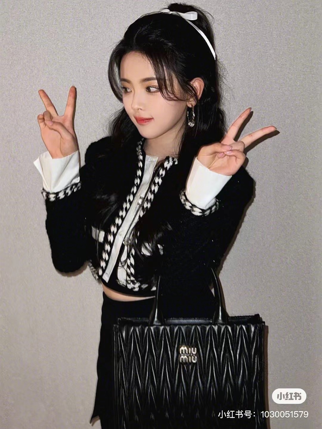 【MIUMIU】Matelasse 24X20.5X8cm