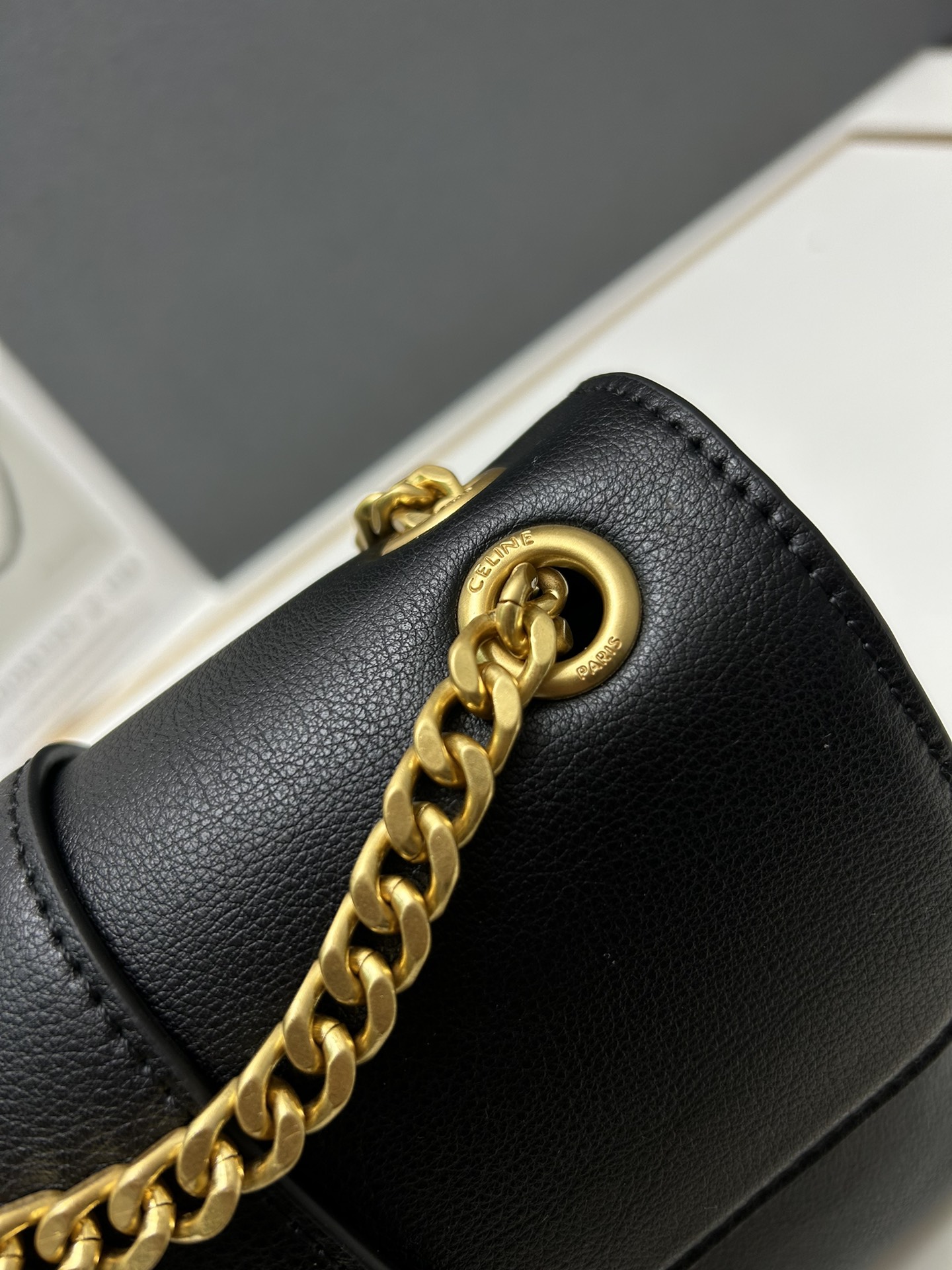 【CELINE】Victoire 23.5X14X8CM