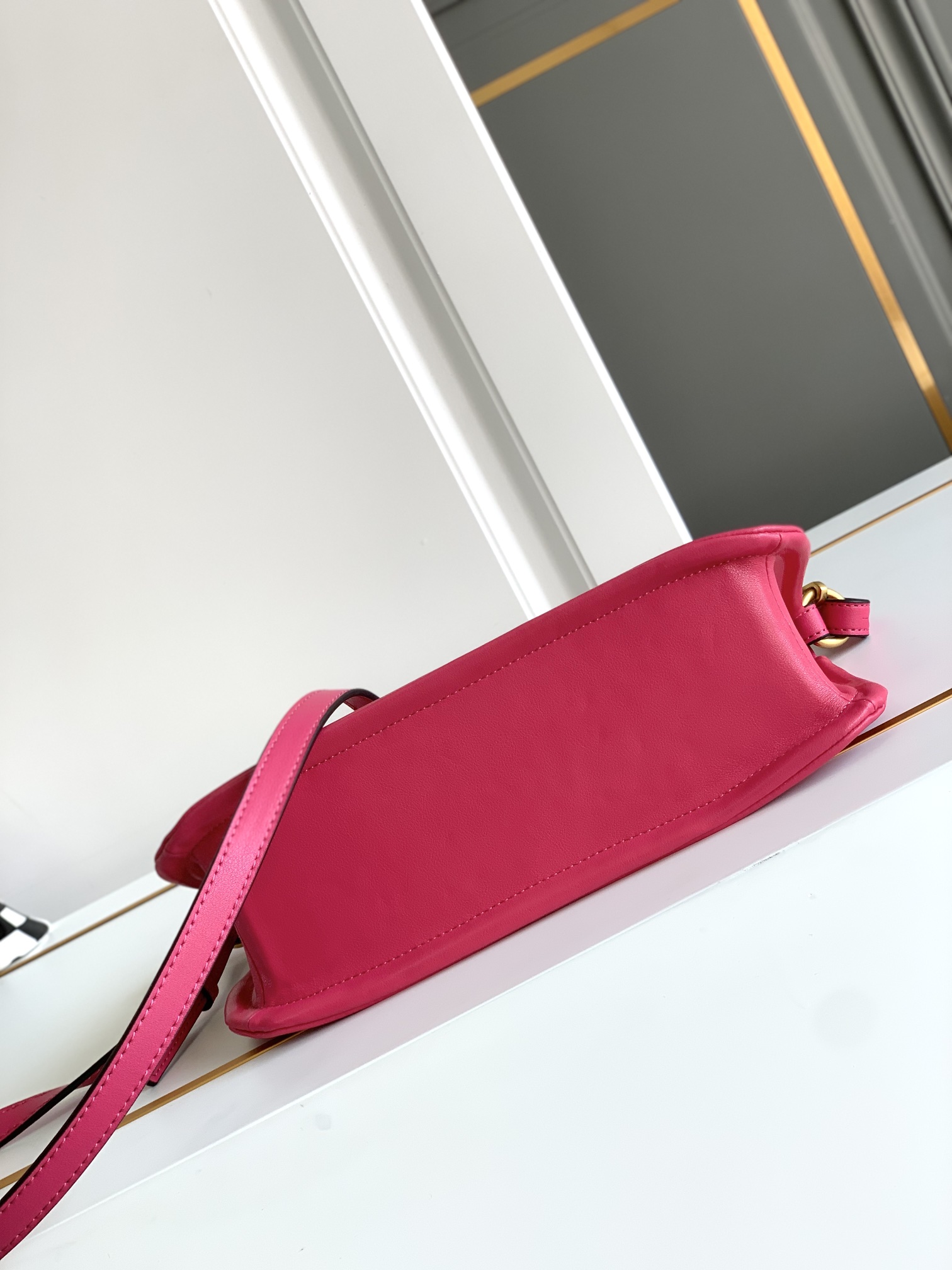 【Valentino】Garavani #Loco 27 x 13 x 8cm