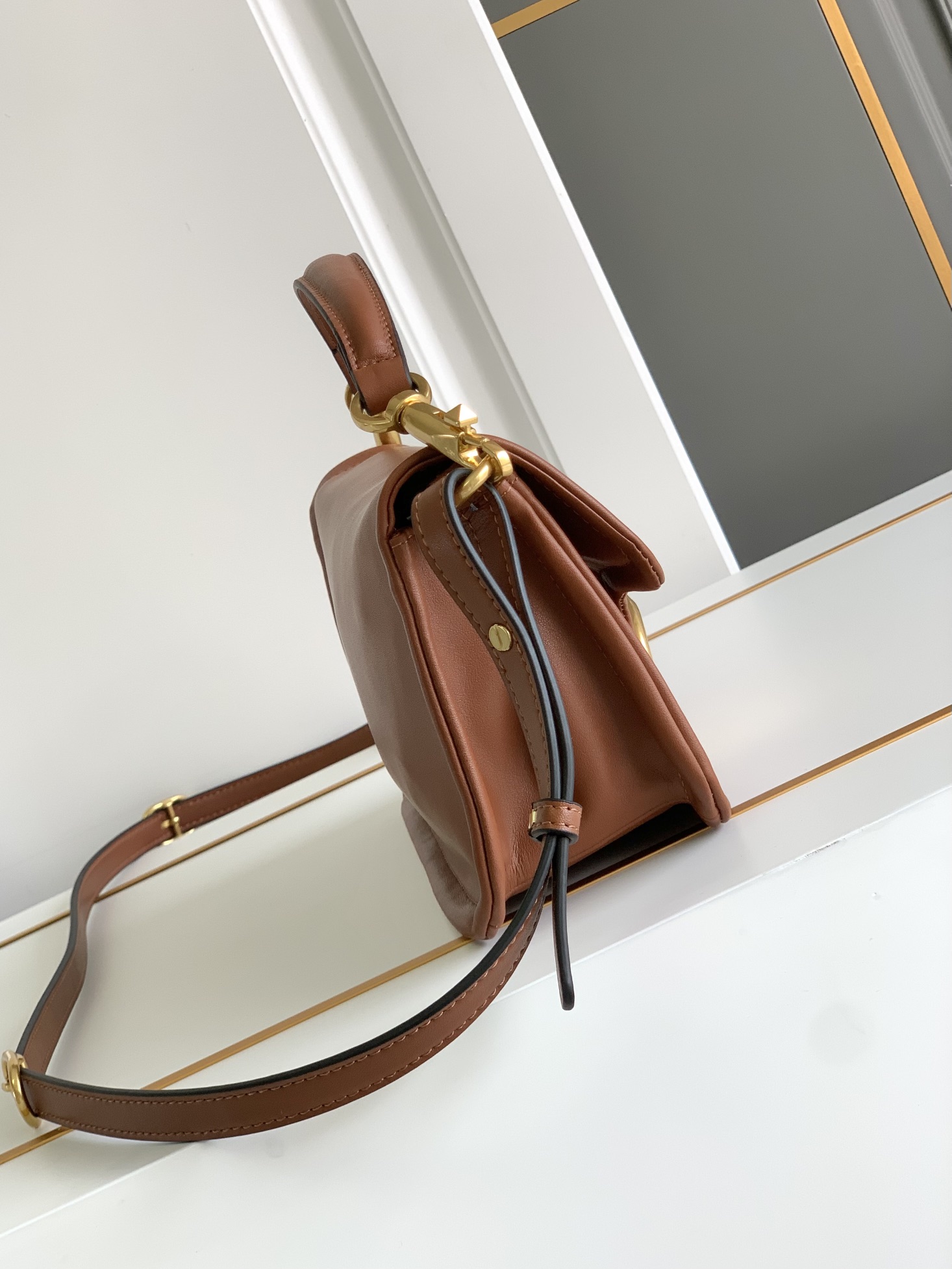 【Valentino】Garavani #Loco 27 x 13 x 8cm