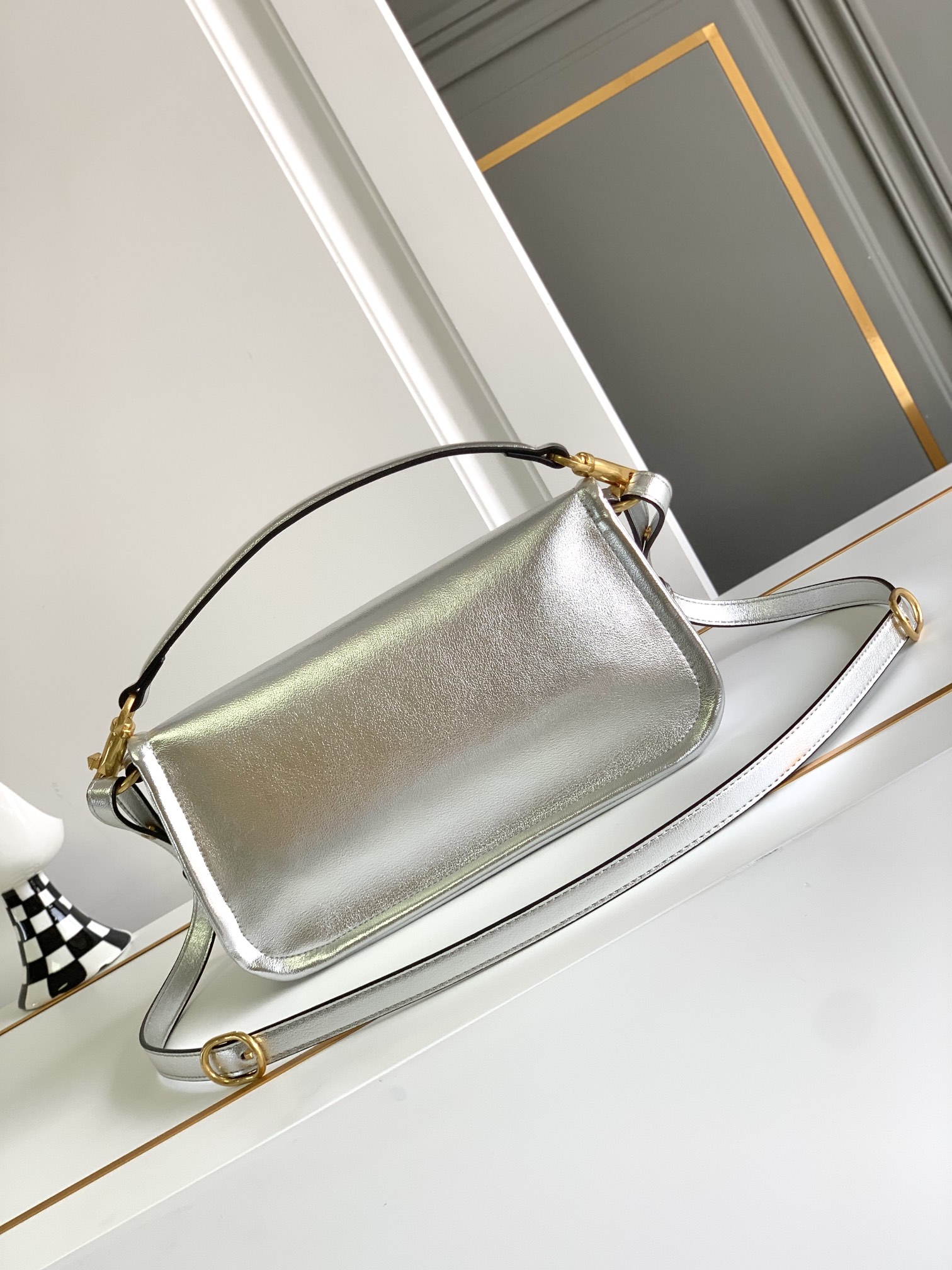 【Valentino】Garavani #Loco 27 x 13 x 8cm