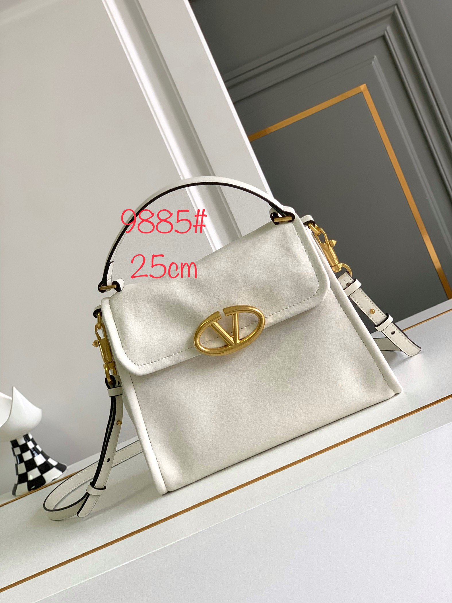 【Valentino】Garavani VSLING 25x12x18m