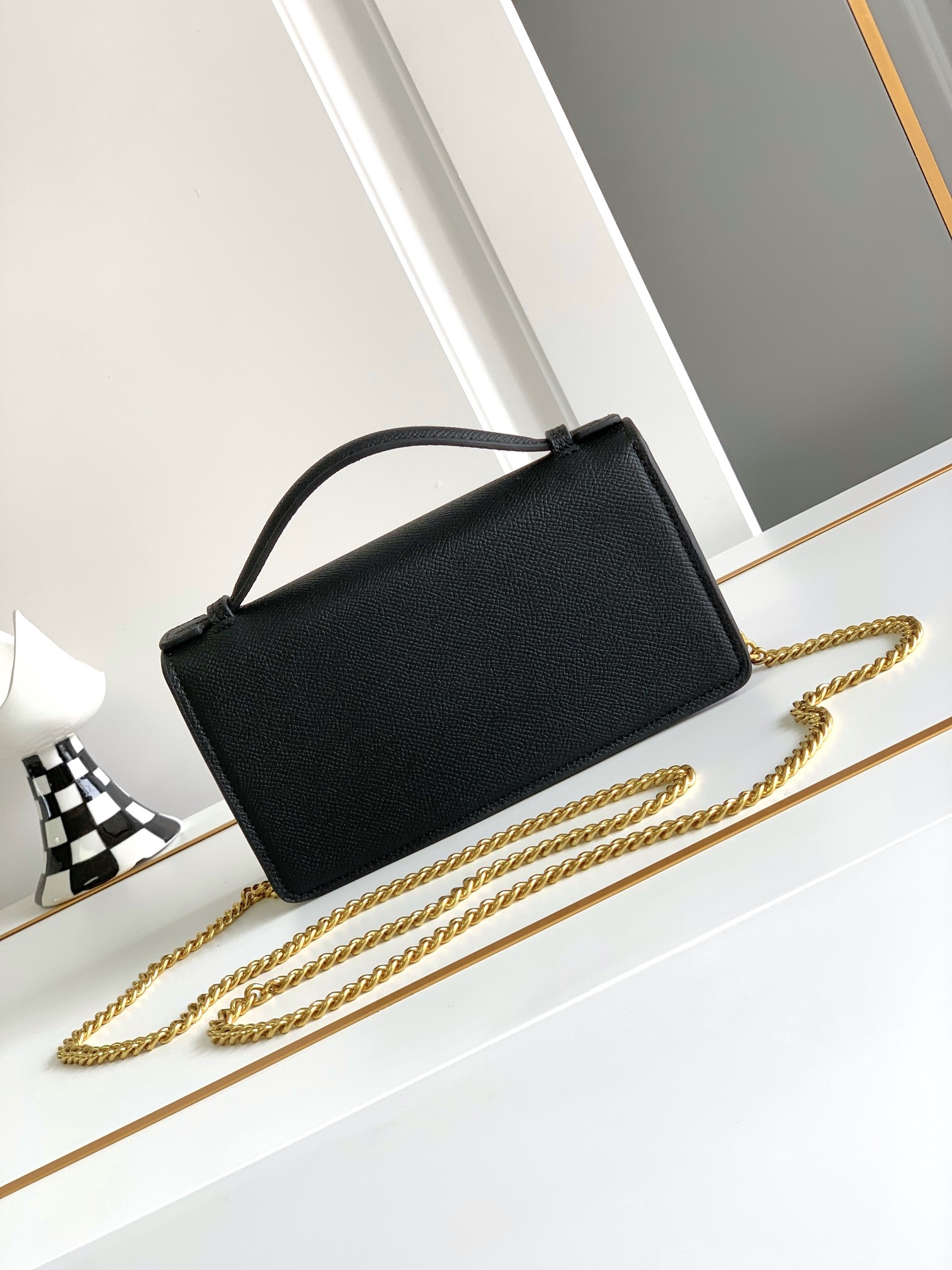 【Valentino】Garavani VRING 19×6×10.5cm
