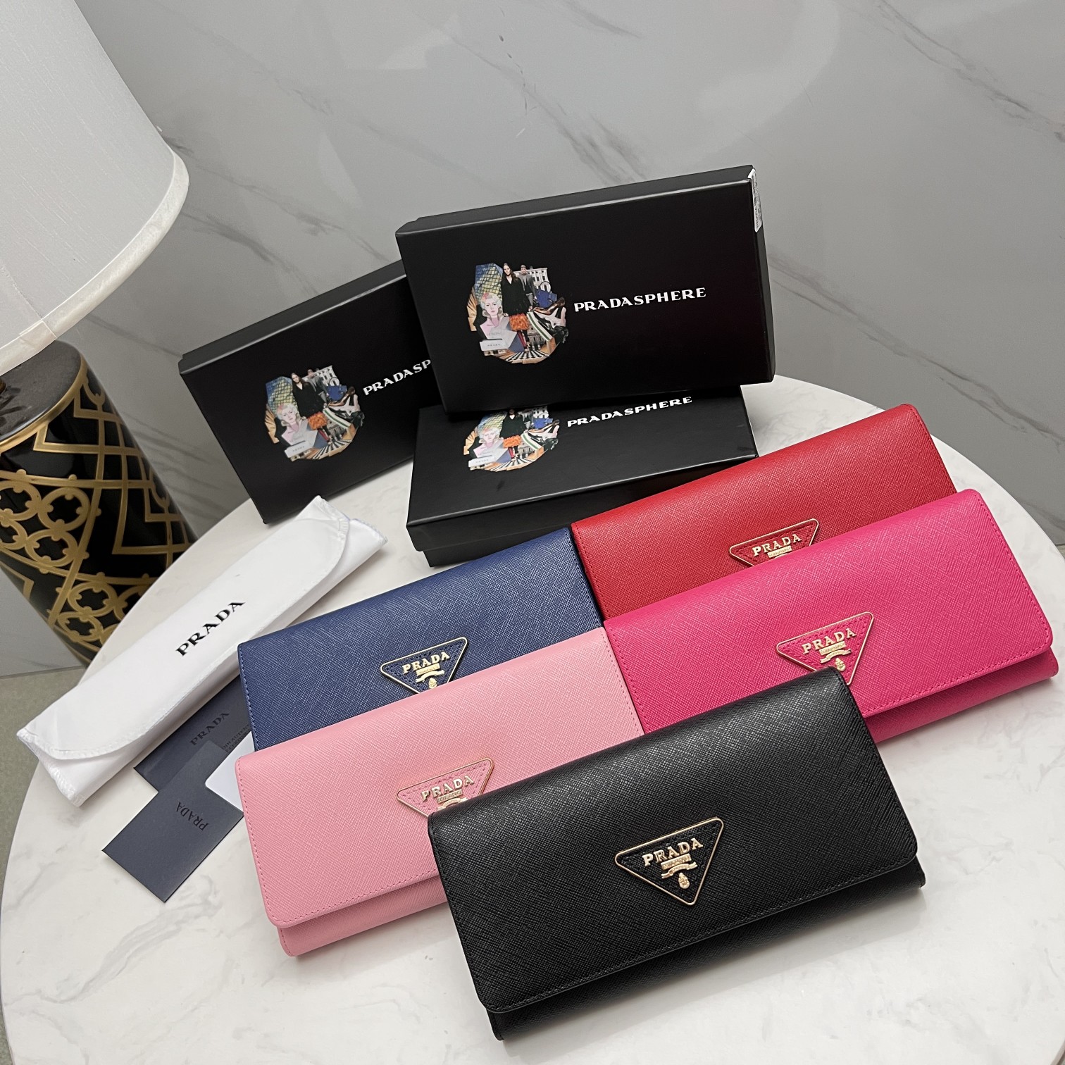 【PRADA】19x10x2.5CM