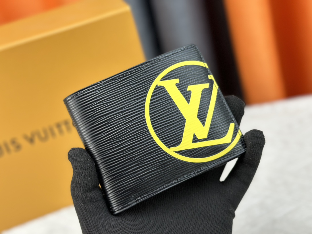 【LOUIS VUITTON】Brazza
