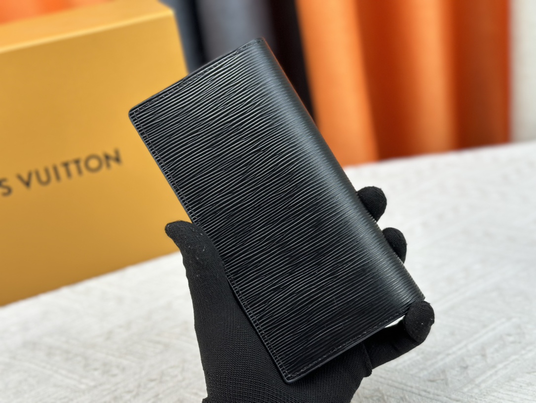 【LOUIS VUITTON】Brazza