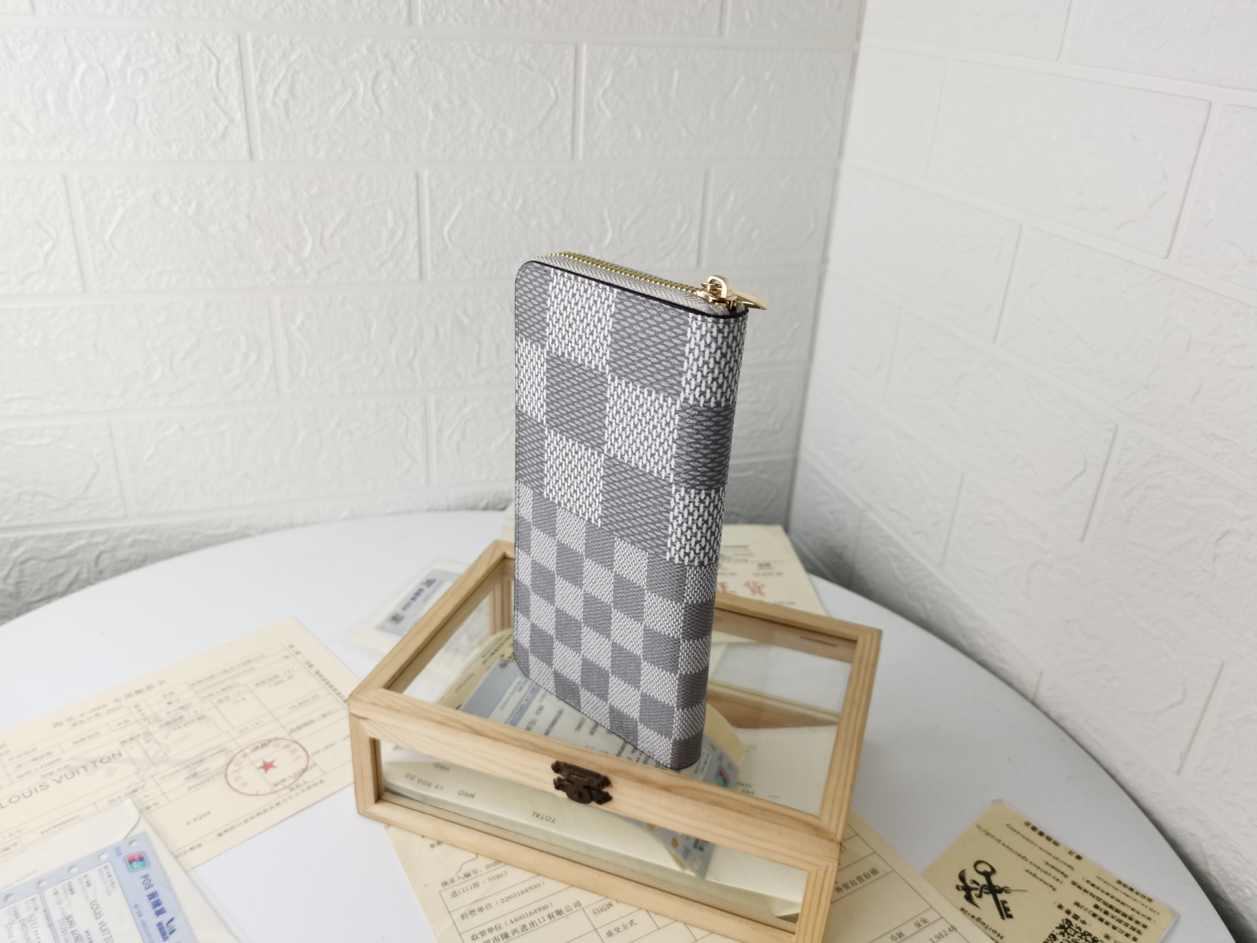 【LOUIS VUITTON】19*10CM