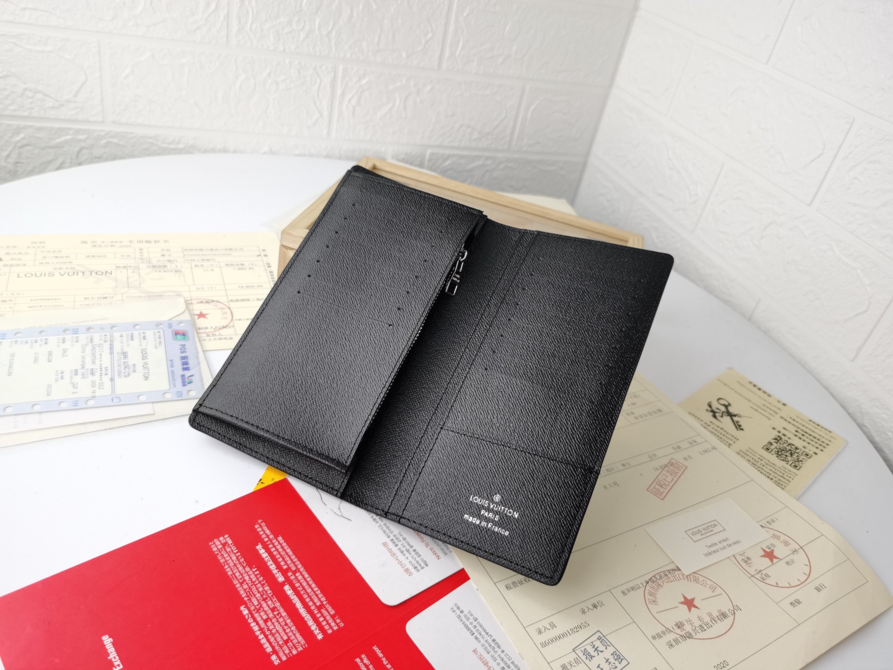 【LOUIS VUITTON】19*10CM