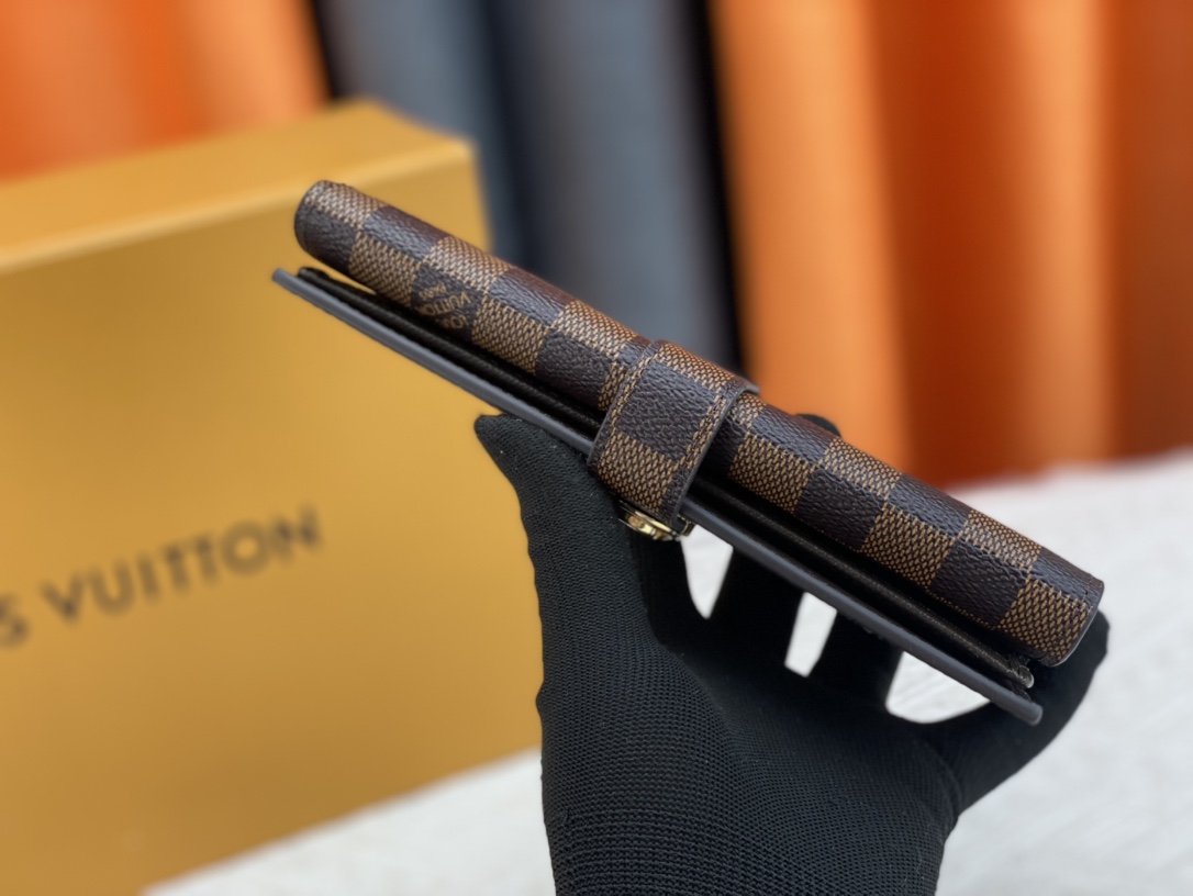 【LOUIS VUITTON】Curieuse 19*10cm