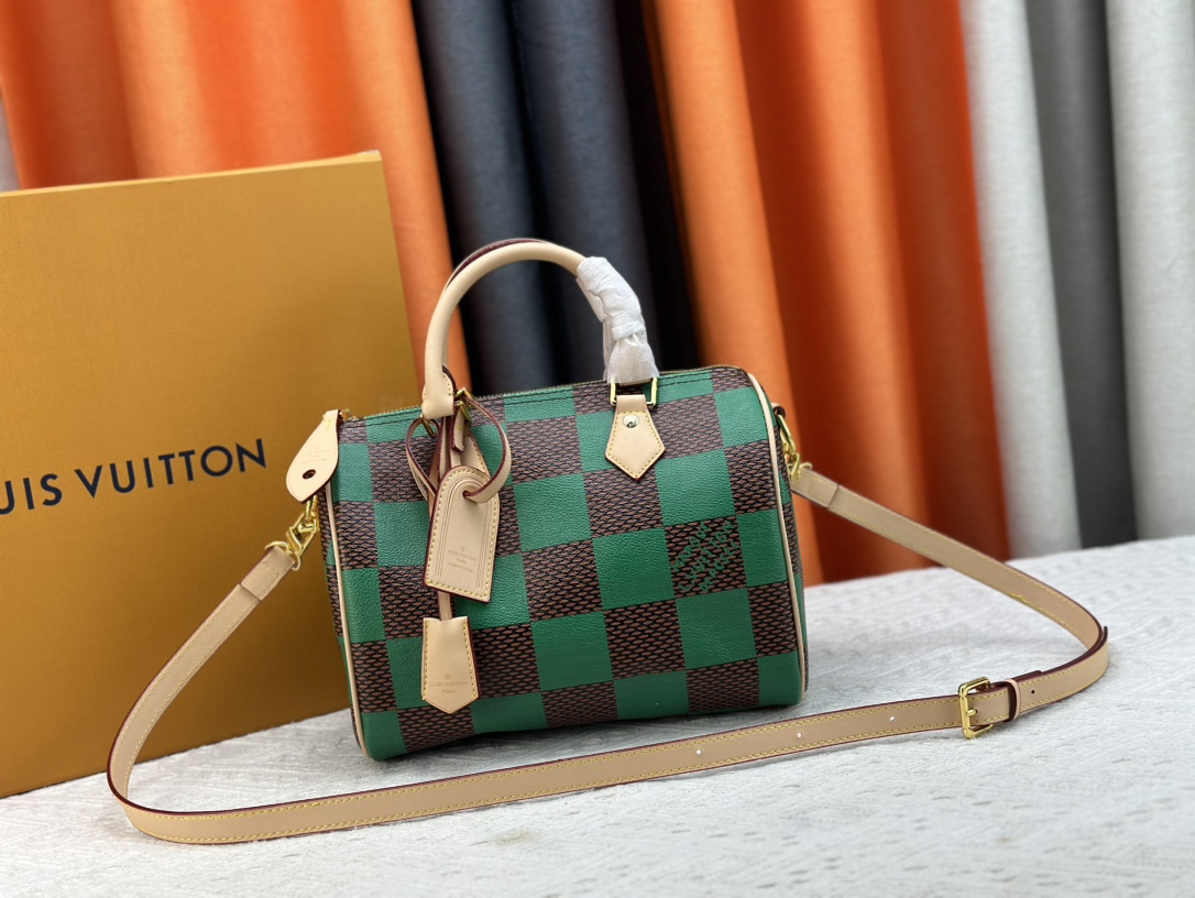 【LOUIS VUITTON】Speedy Bandoulière 25
