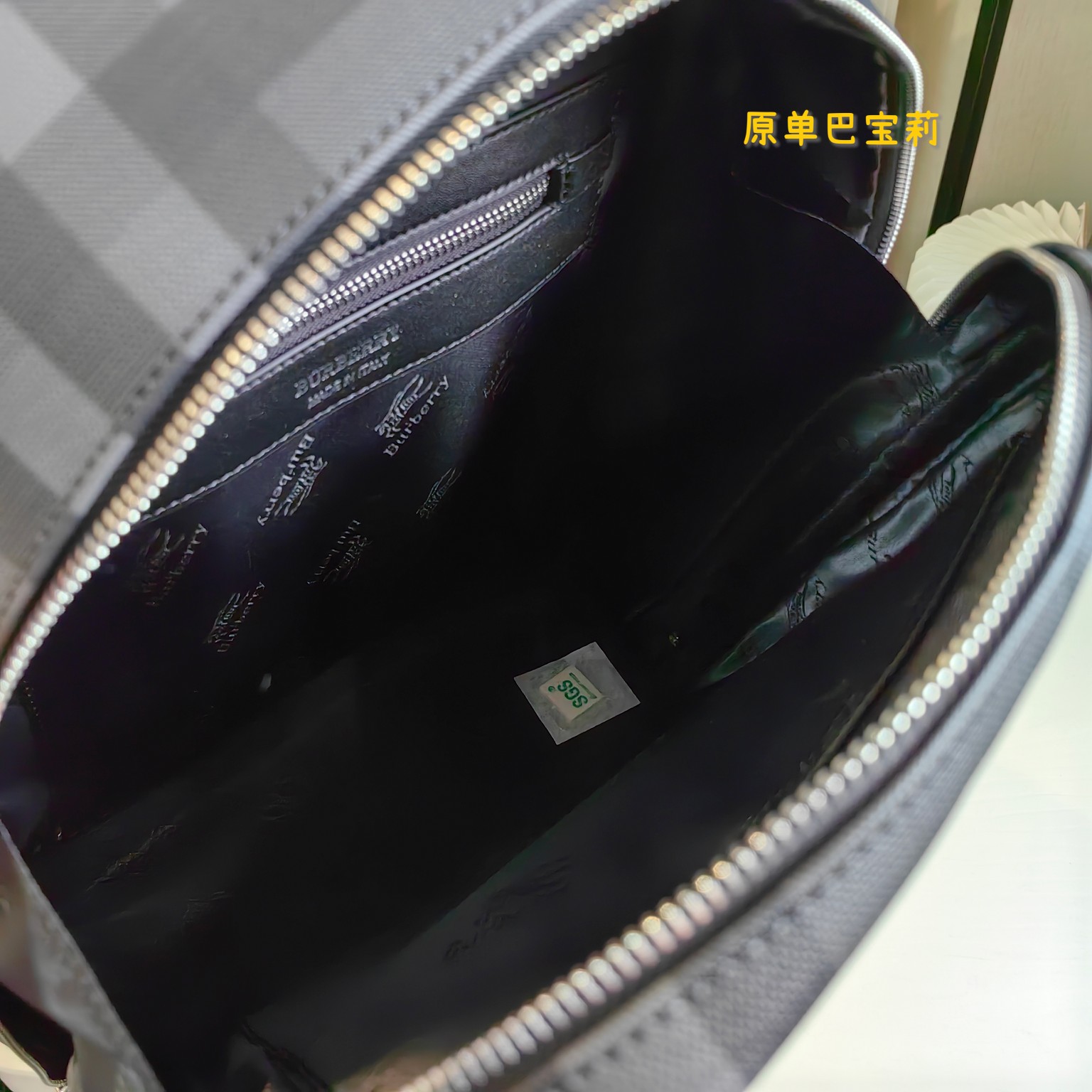 【Burberry】39*28*15CM