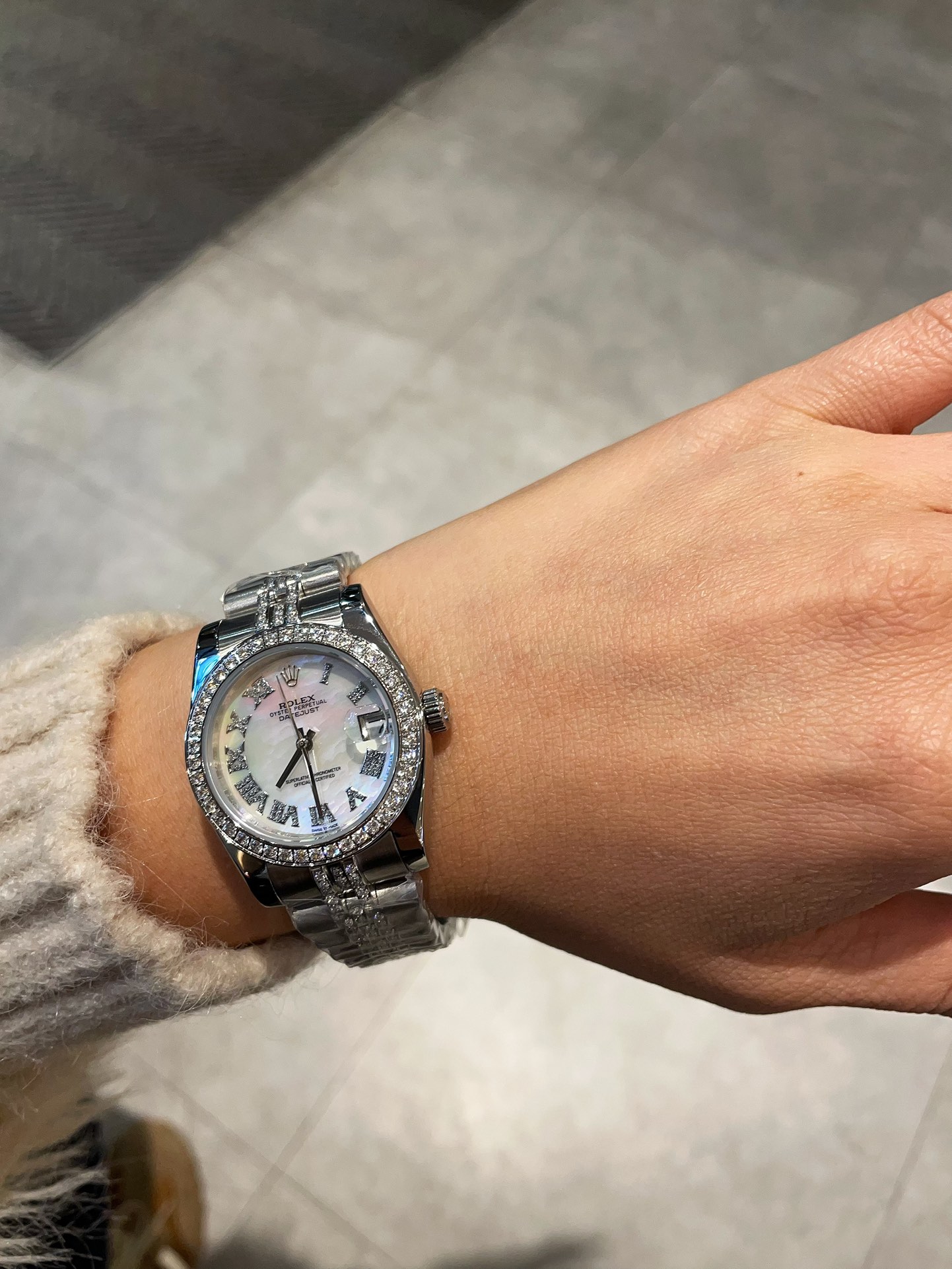 【20-25日間の輸送時間】【ROLEX】レディース  31mm
