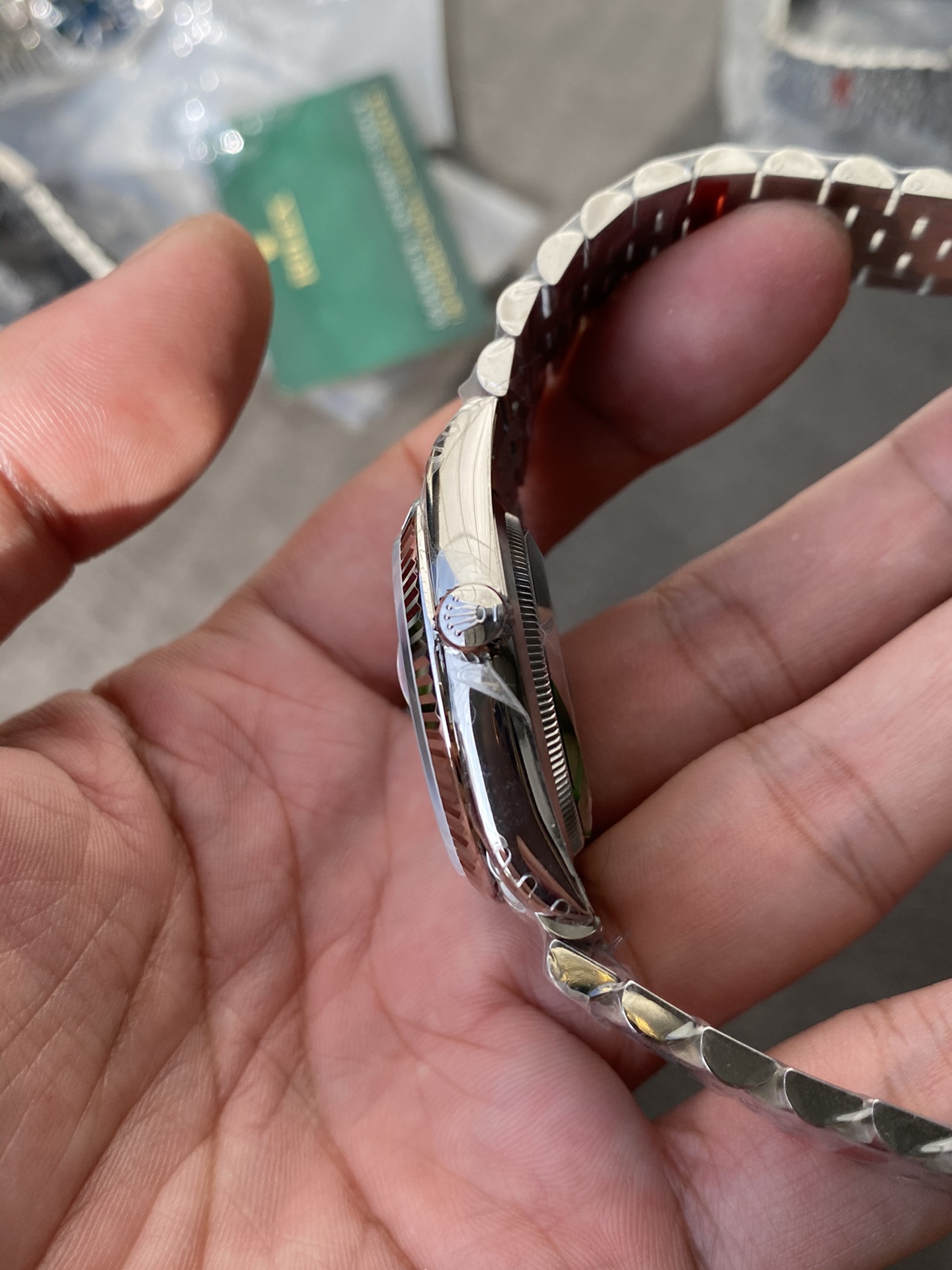 【20-25日間の輸送時間】【ROLEX】デイトジャスト 41mm