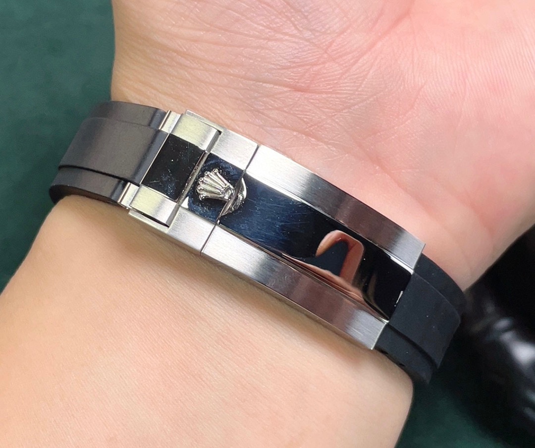 【18-22日にお届け】Rolex メンズ 腕時計 コスモグラフ デイトナ  40MM 