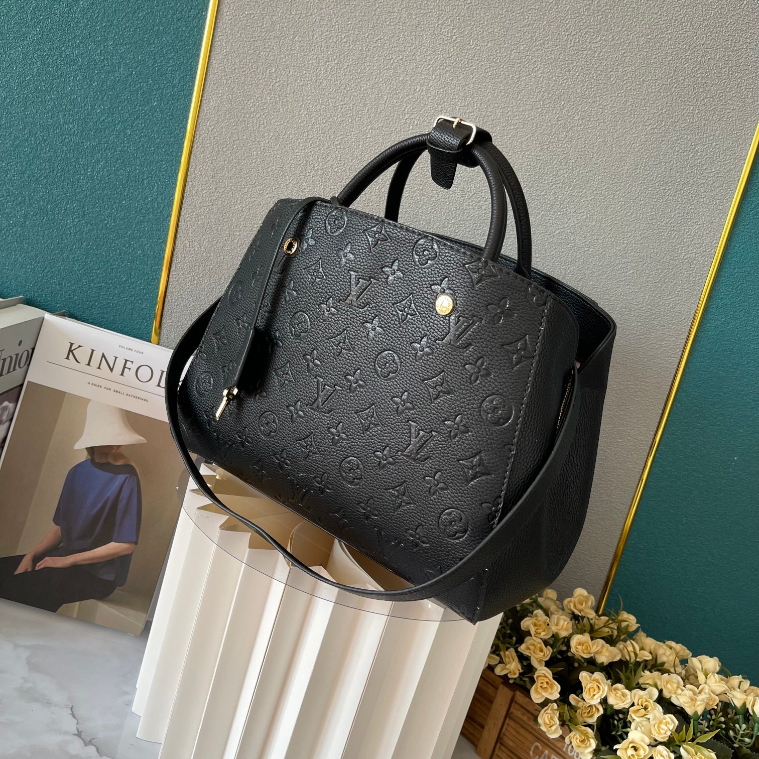 【LOUIS VUITTON】Montaigne