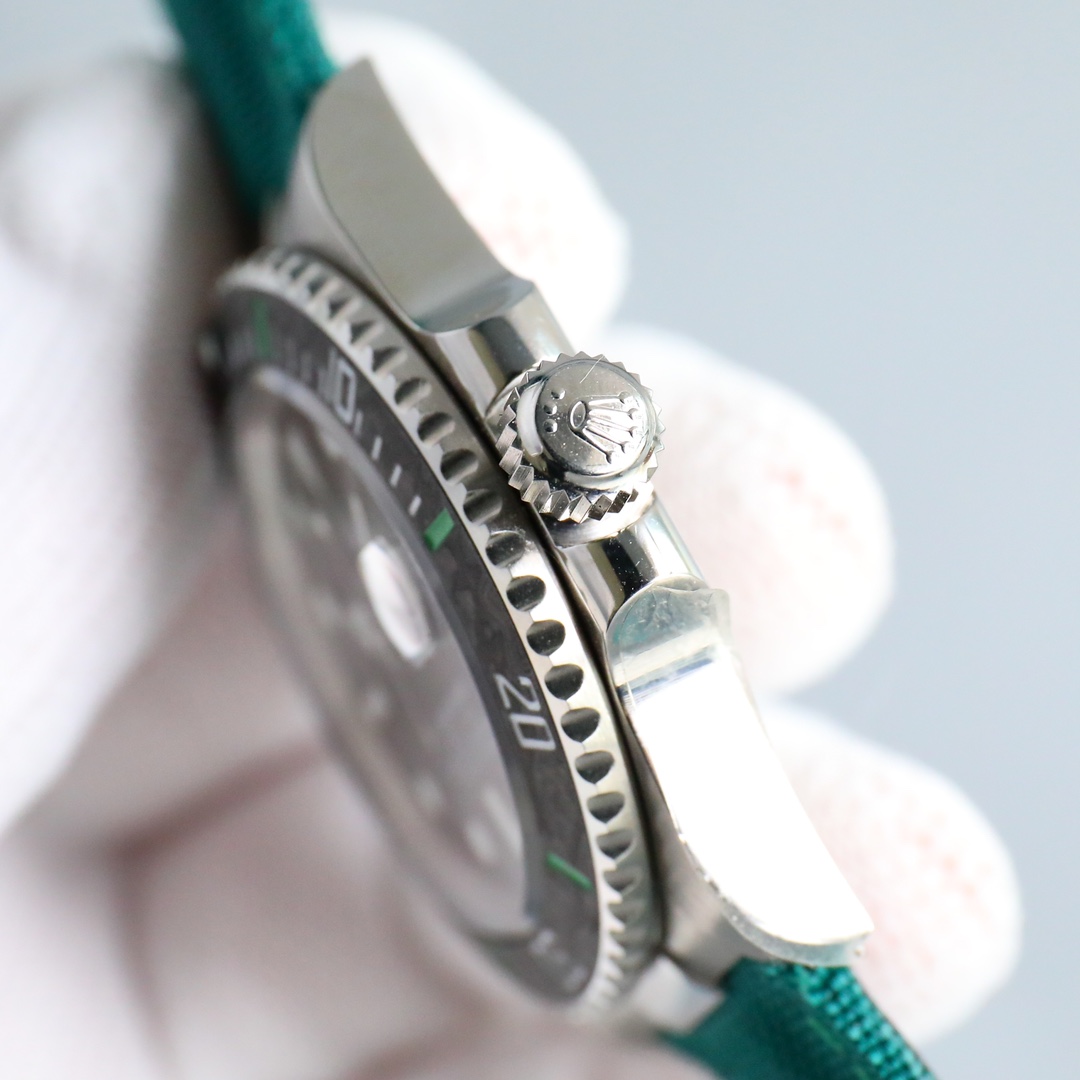 【18-22日にお届け】Rolex メンズ 腕時計 サブマリーナー  41MM 
