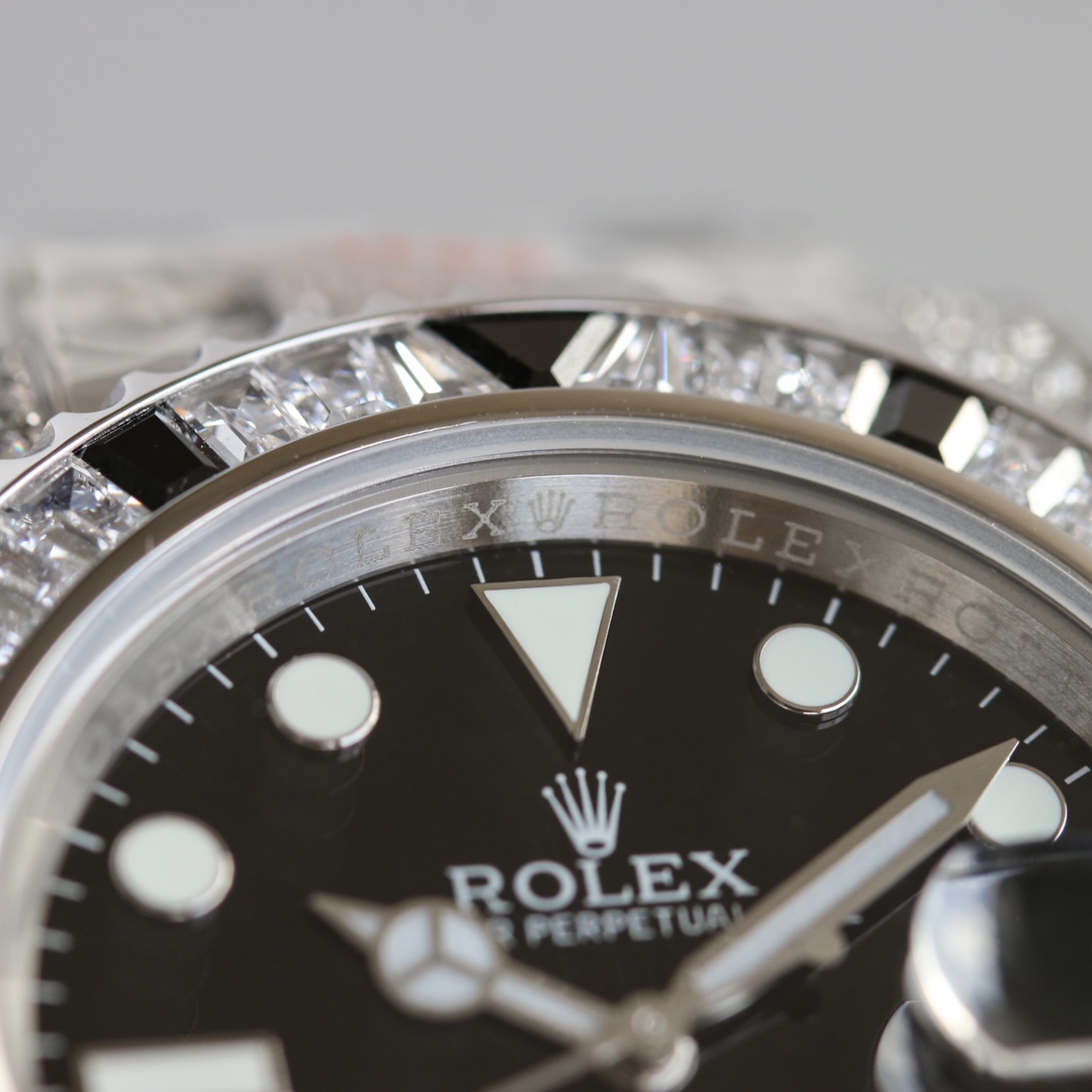 【18-22日にお届け】Rolex メンズ 腕時計 サブマリーナー  40MM 