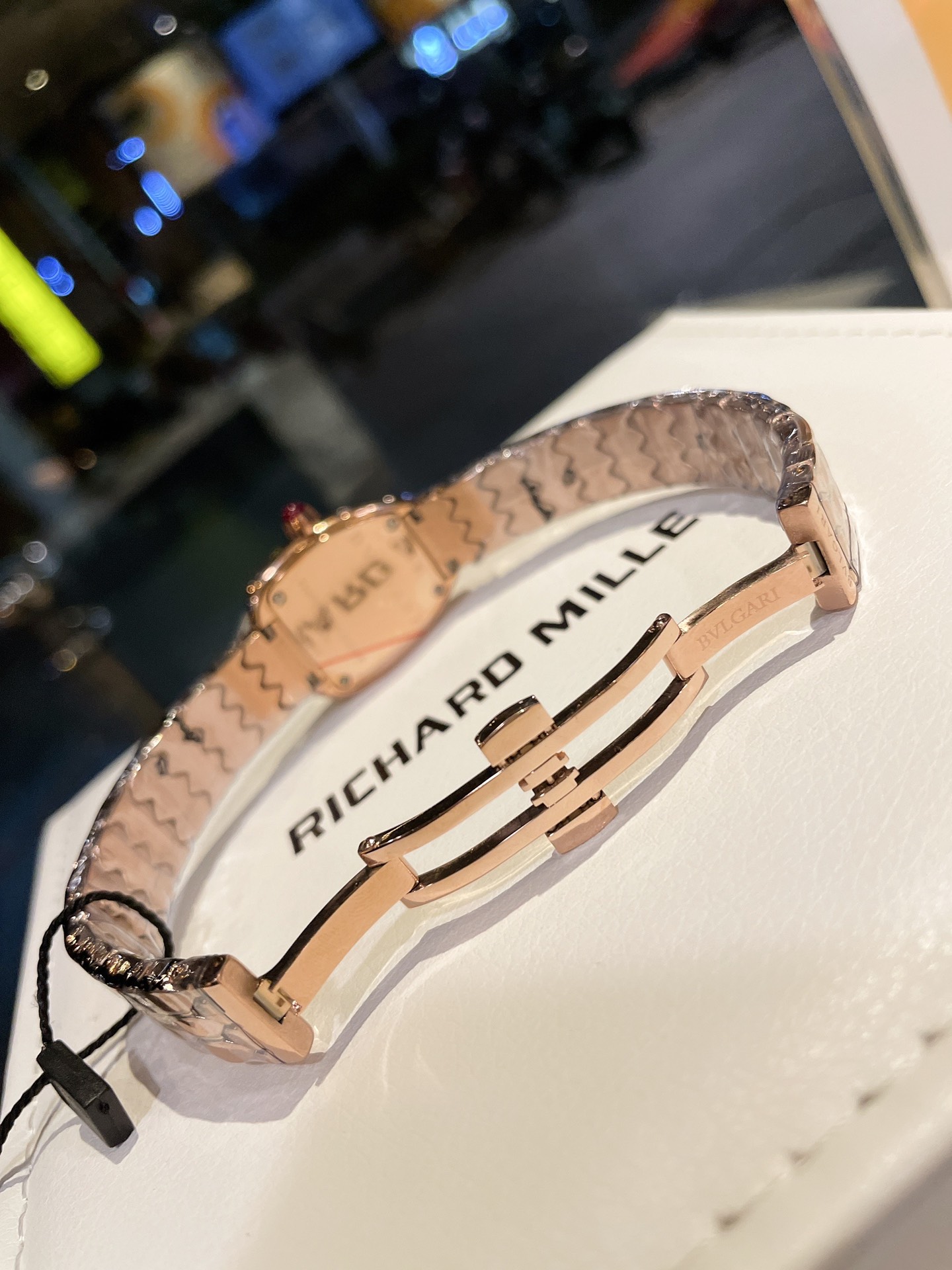 【18-22日にお届け】BVLGARI レディース 腕時計  