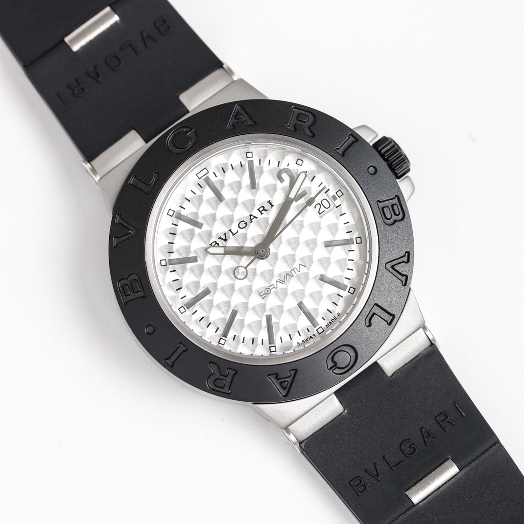 【18-22日にお届け】BVLGARI メンズ 腕時計  40MM 