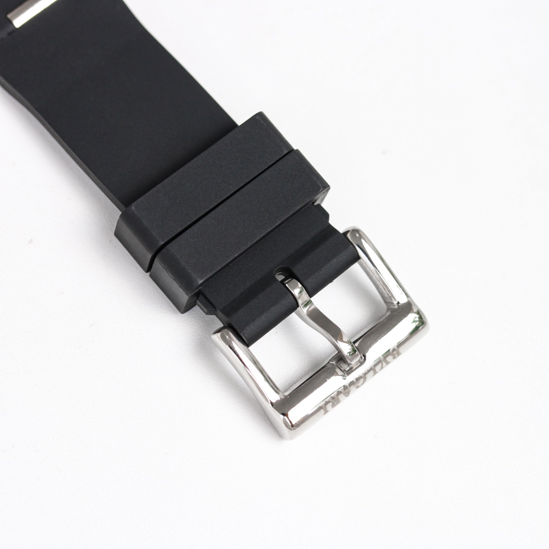 【18-22日にお届け】BVLGARI メンズ 腕時計  40MM 