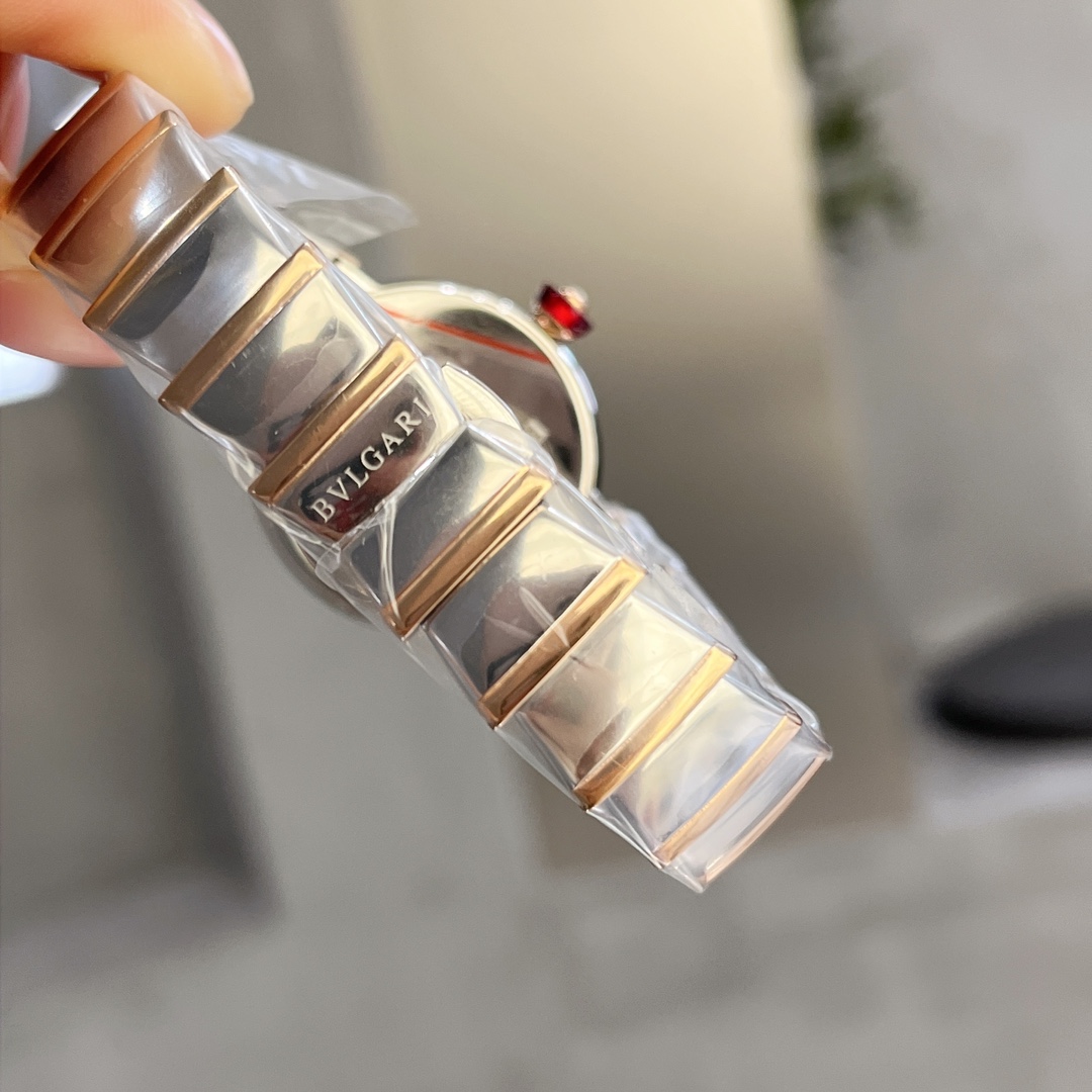 【18-22日にお届け】BVLGARI レディース 腕時計   33MM