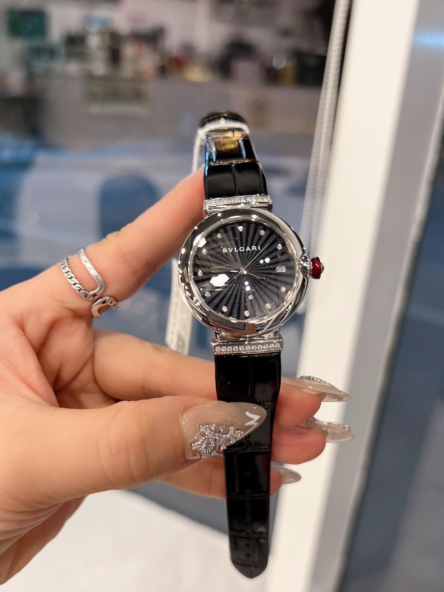 【18-22日にお届け】BVLGARI レディース 腕時計   33MM
