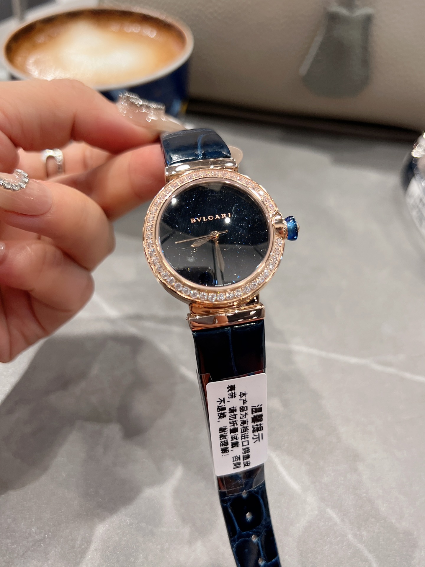 【18-22日にお届け】BVLGARI レディース 腕時計   33MM