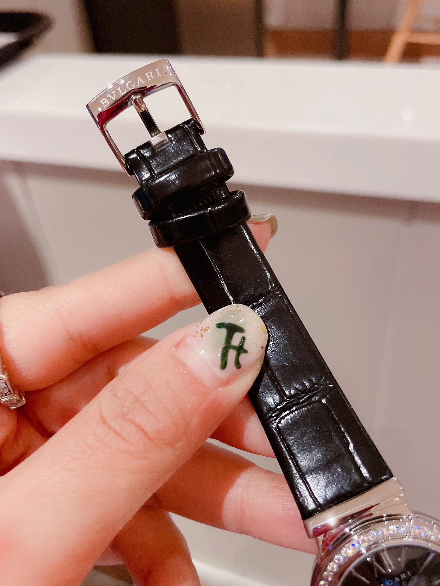 【18-22日にお届け】BVLGARI レディース 腕時計   28MM
