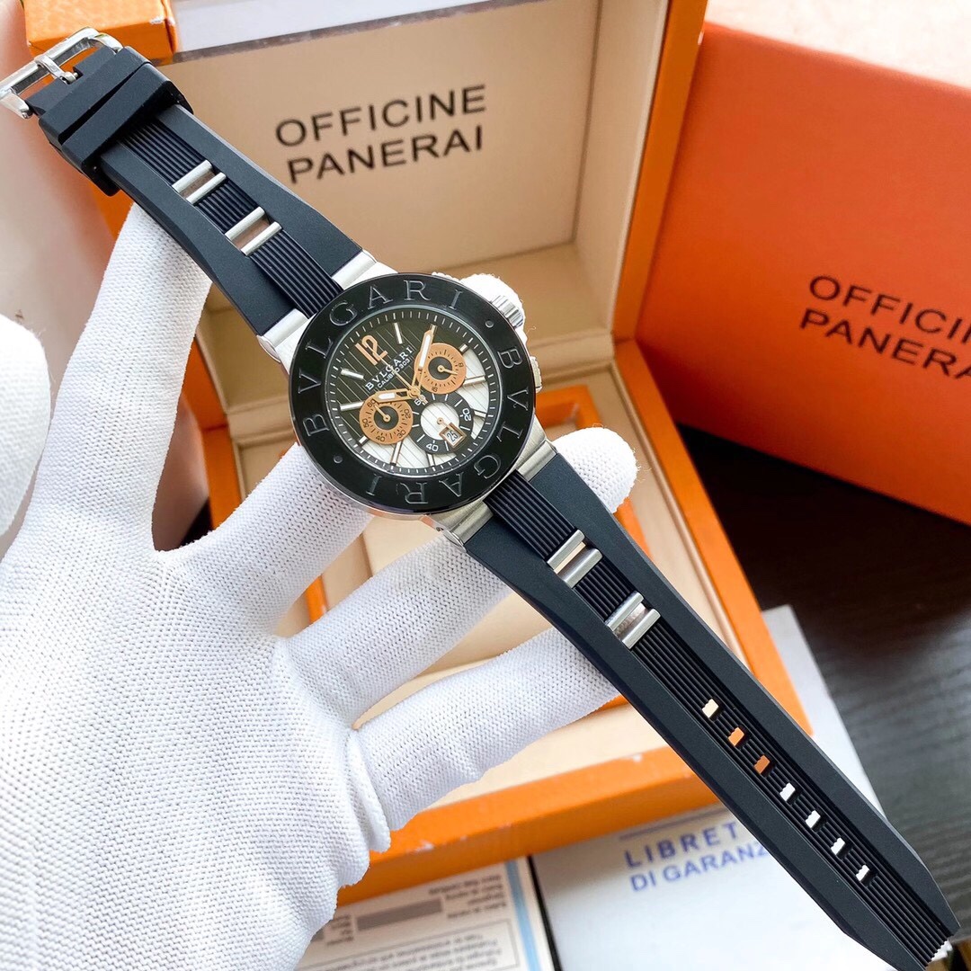 【18-22日にお届け】BVLGARI メンズ 腕時計  43MM 