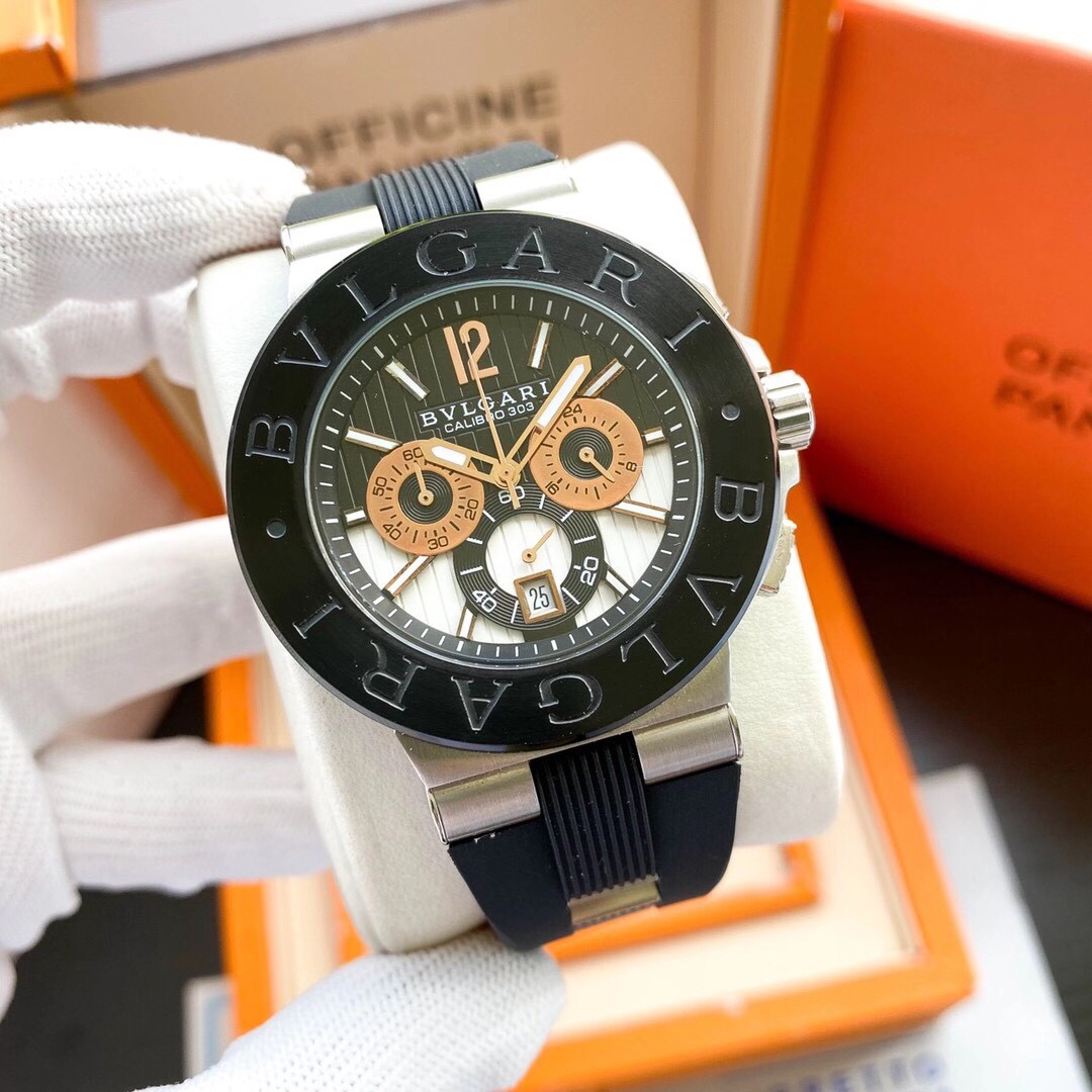 【18-22日にお届け】BVLGARI メンズ 腕時計  43MM 