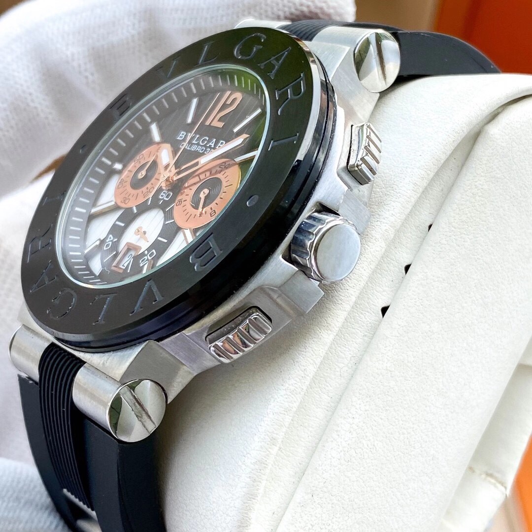【18-22日にお届け】BVLGARI メンズ 腕時計  43MM 