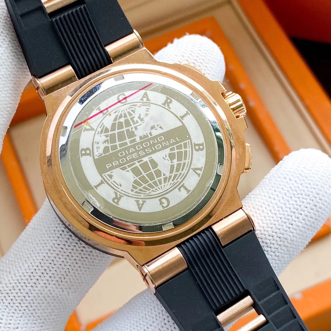 【18-22日にお届け】BVLGARI メンズ 腕時計  43MM 