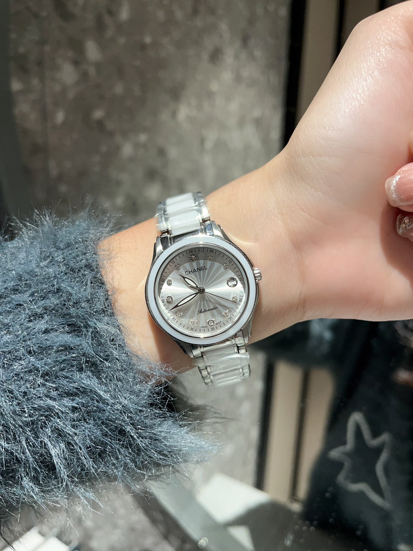 【18-22日にお届け】CHANEL  レディース 腕時計   33MM