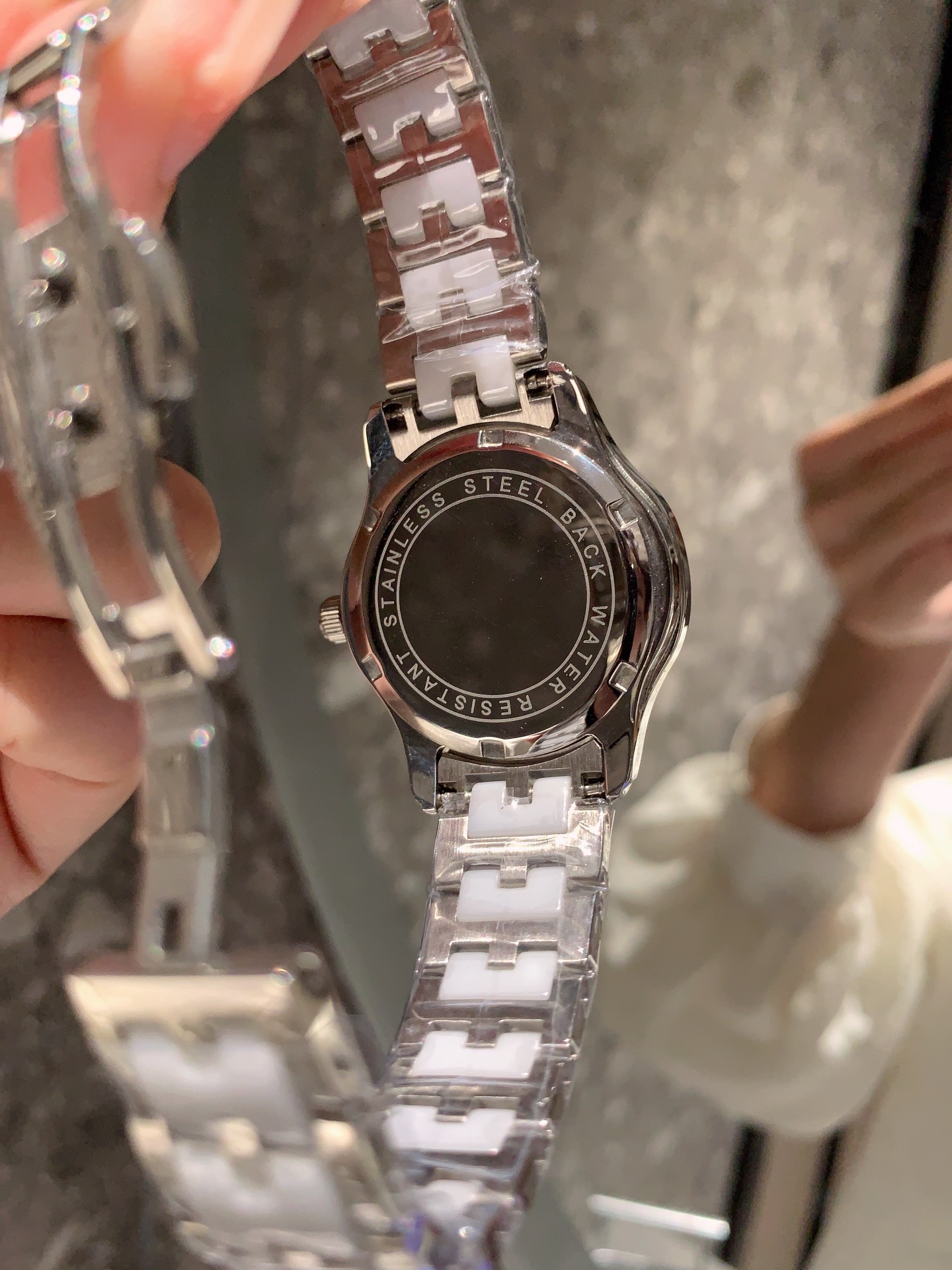 【18-22日にお届け】CHANEL  レディース 腕時計   34MM