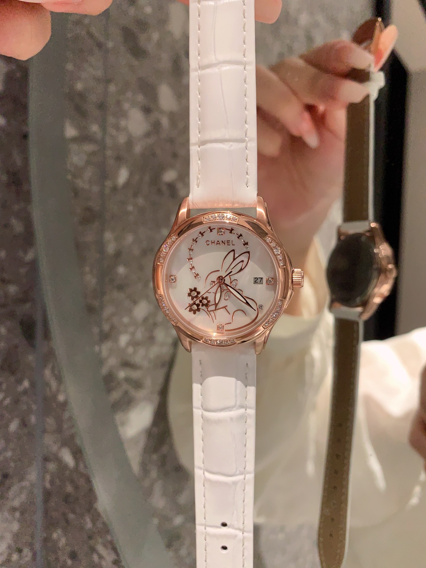 【18-22日にお届け】CHANEL  レディース 腕時計   34MM