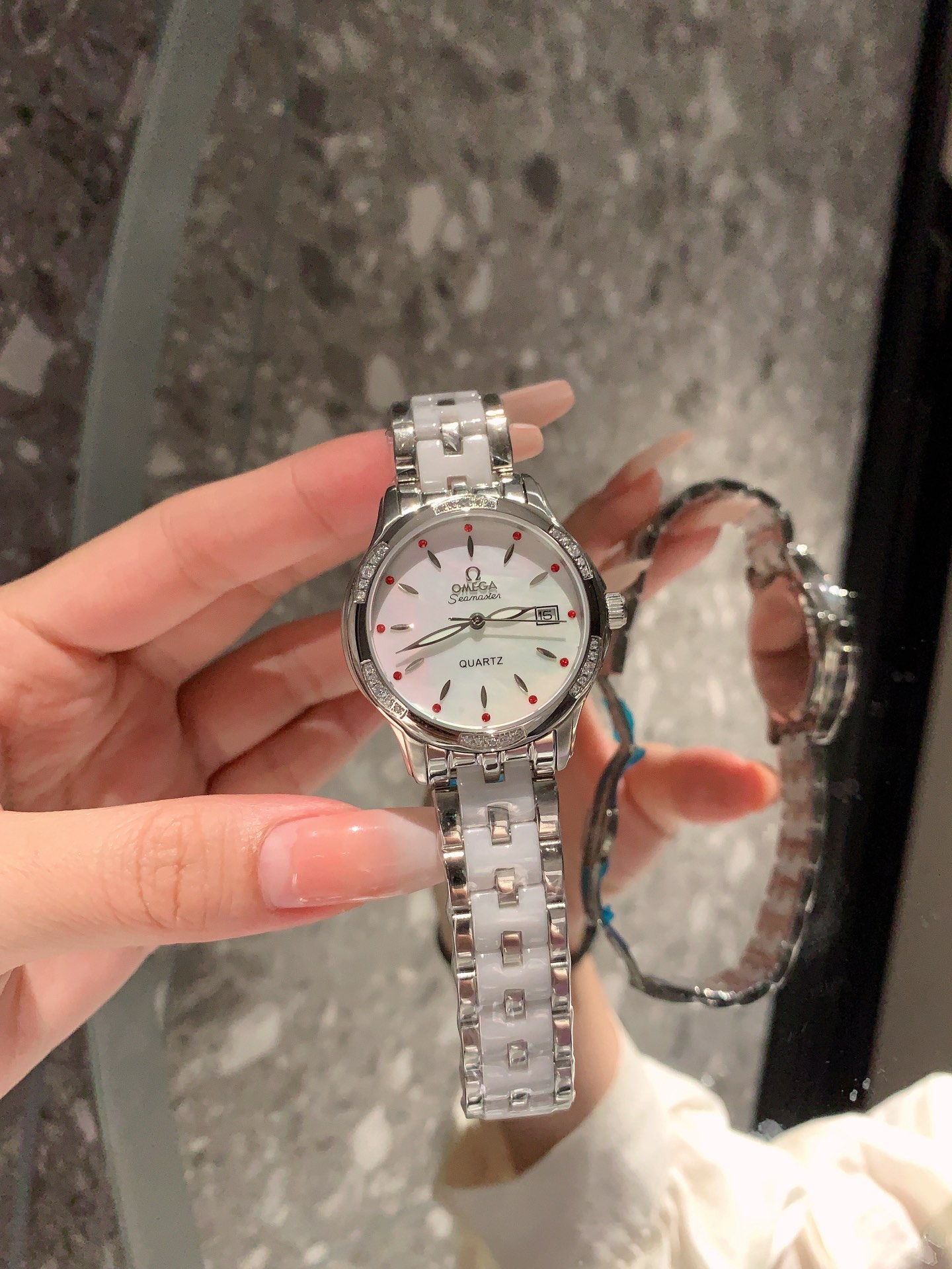 【18-22日にお届け】OMEGA  レディース 腕時計   34MM