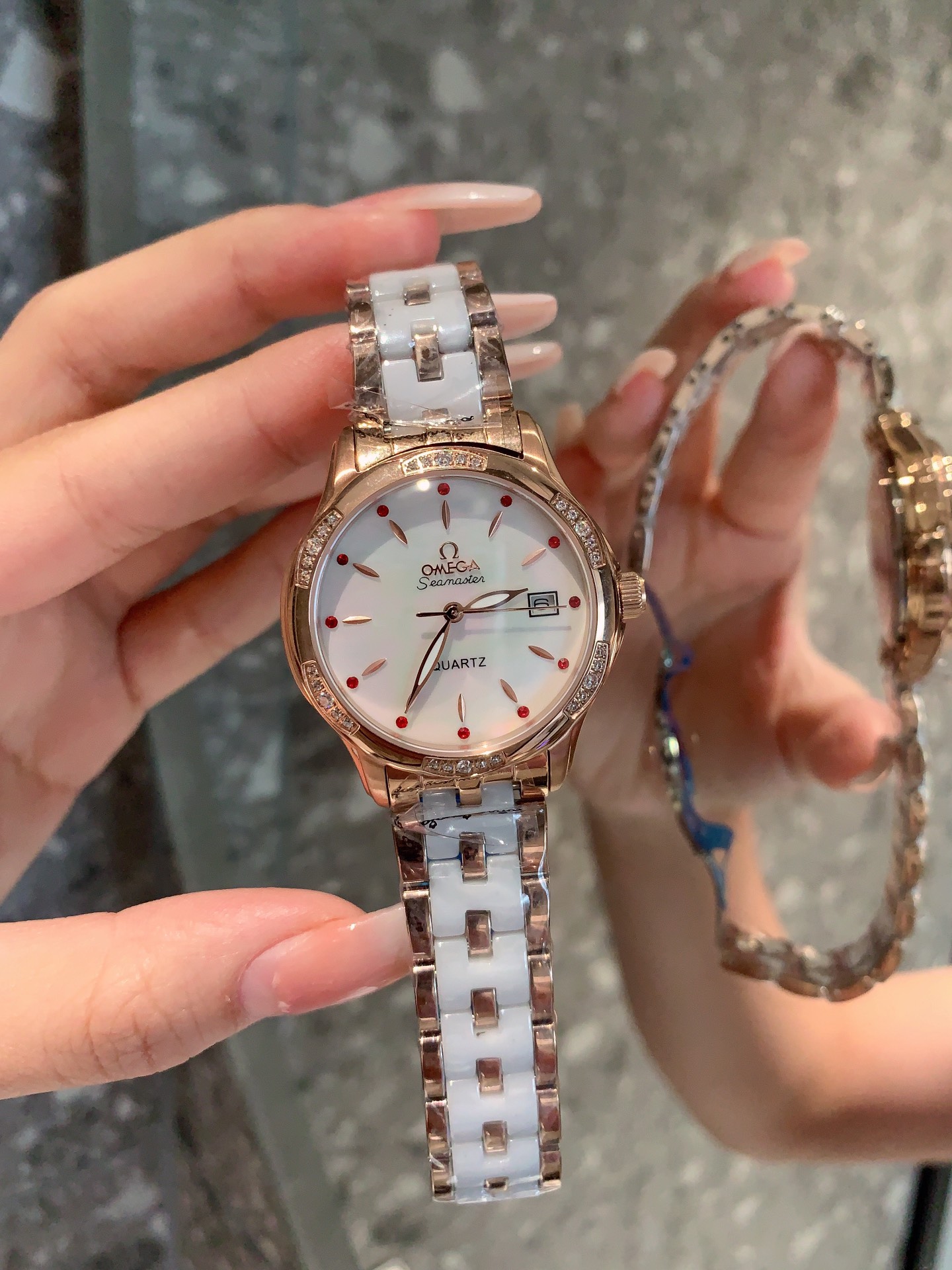 【18-22日にお届け】OMEGA  レディース 腕時計   34MM