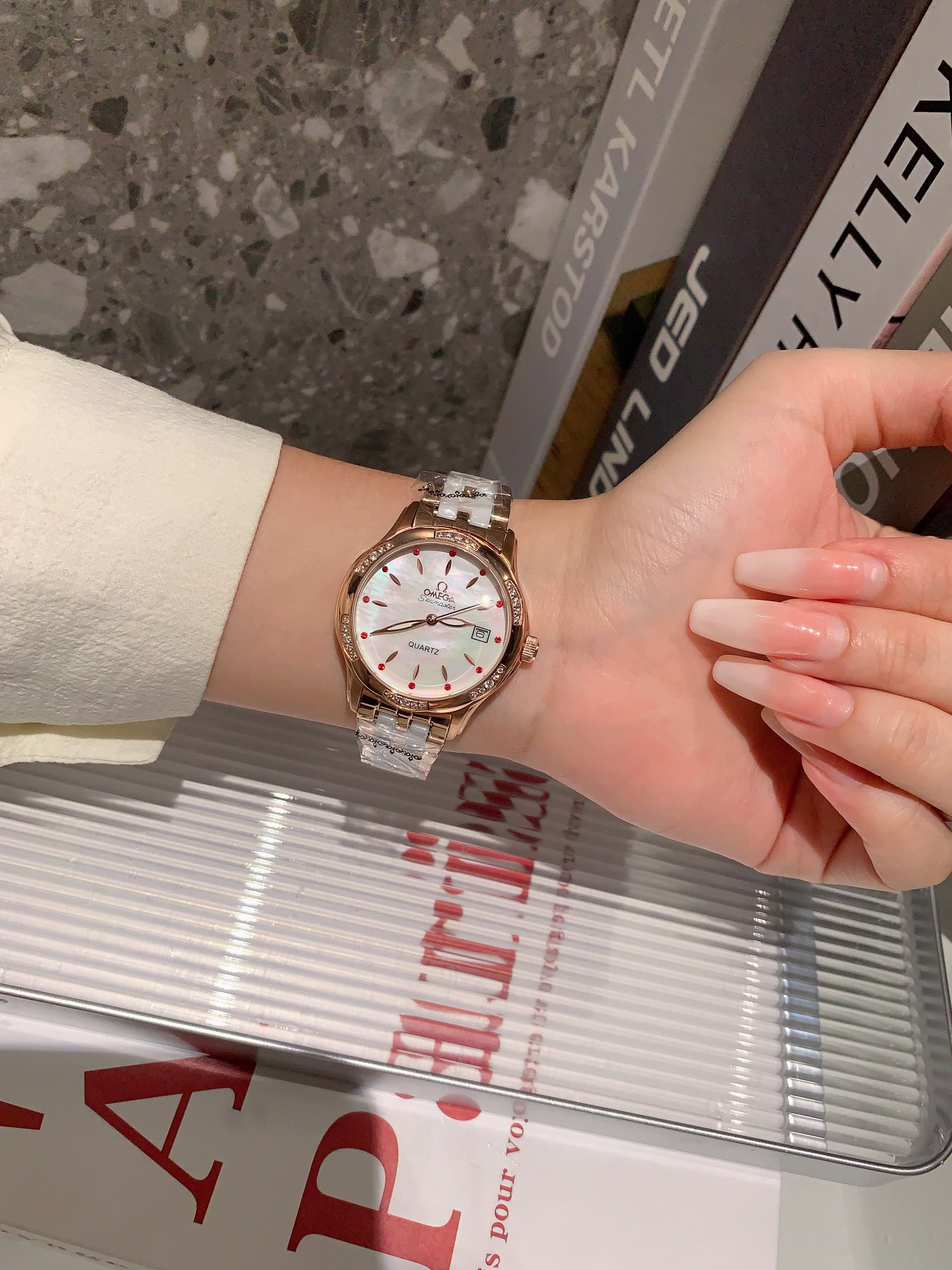【18-22日にお届け】OMEGA  レディース 腕時計   34MM