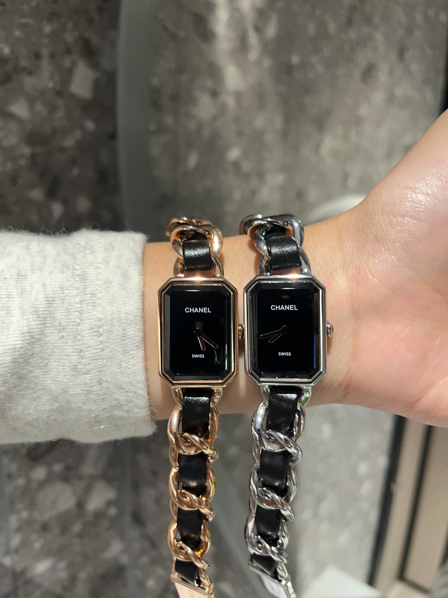 【18-22日にお届け】CHANEL  レディース 腕時計   28MM