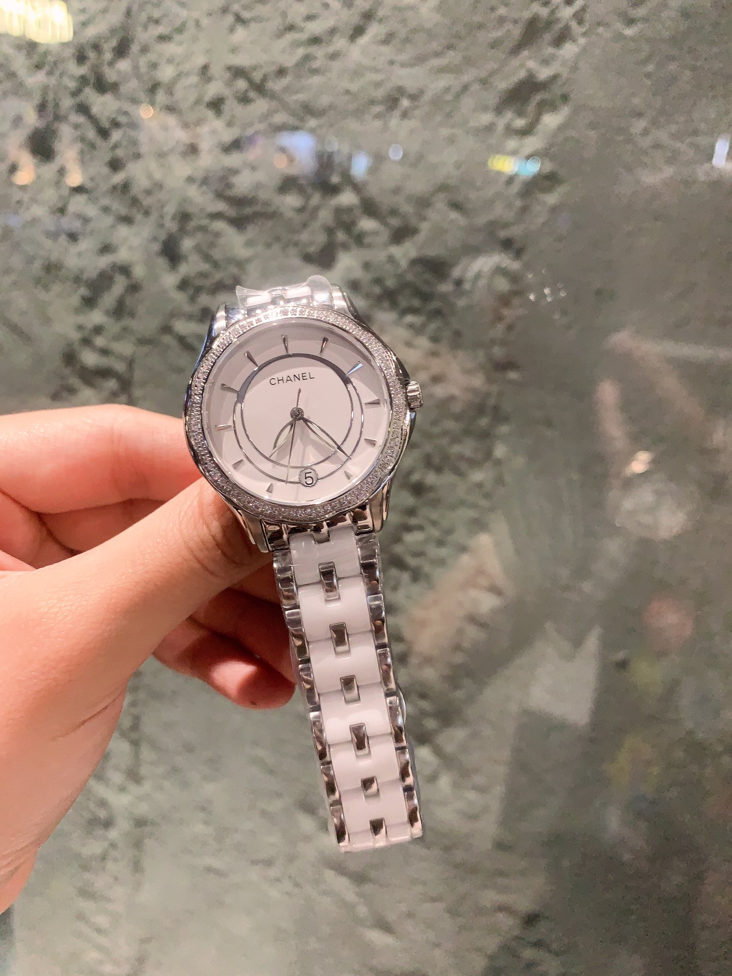 【18-22日にお届け】CHANEL  レディース 腕時計   35MM