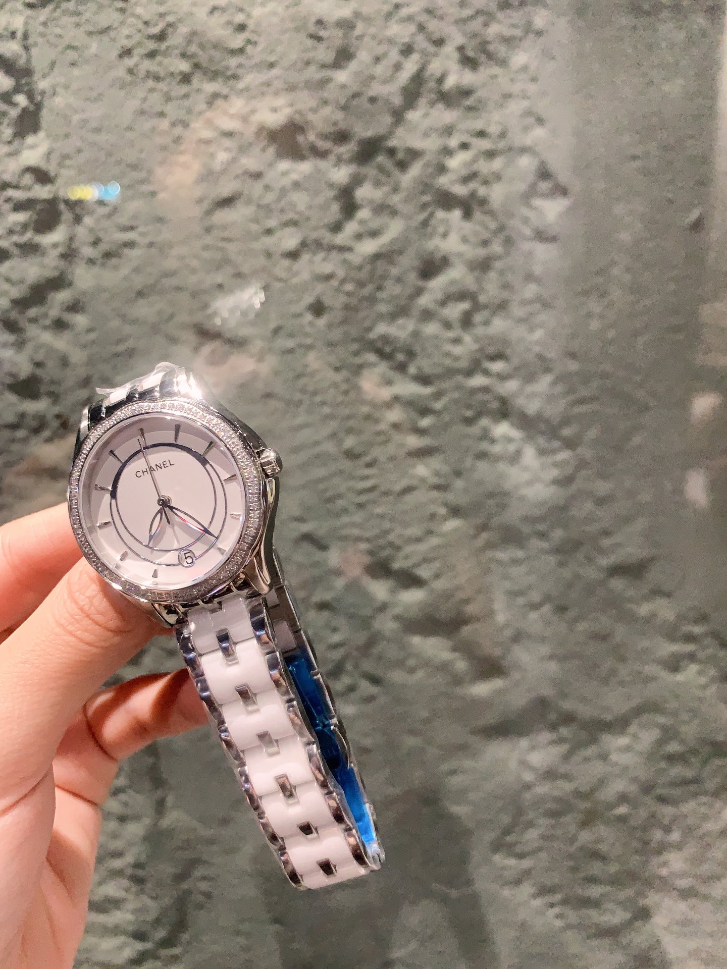 【18-22日にお届け】CHANEL  レディース 腕時計   35MM