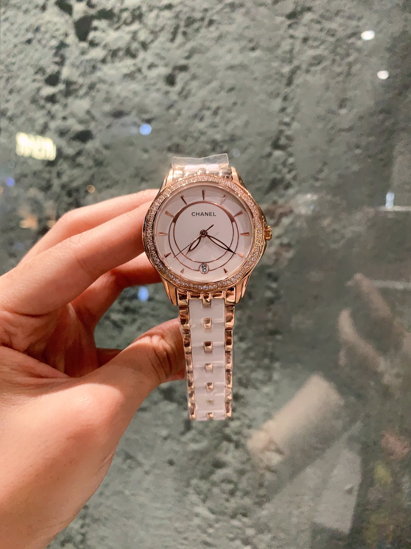 【18-22日にお届け】CHANEL  レディース 腕時計   35MM