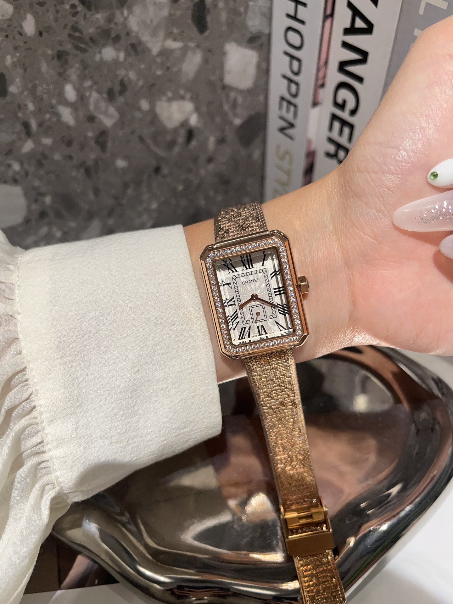 【18-22日にお届け】CHANEL  レディース 腕時計  