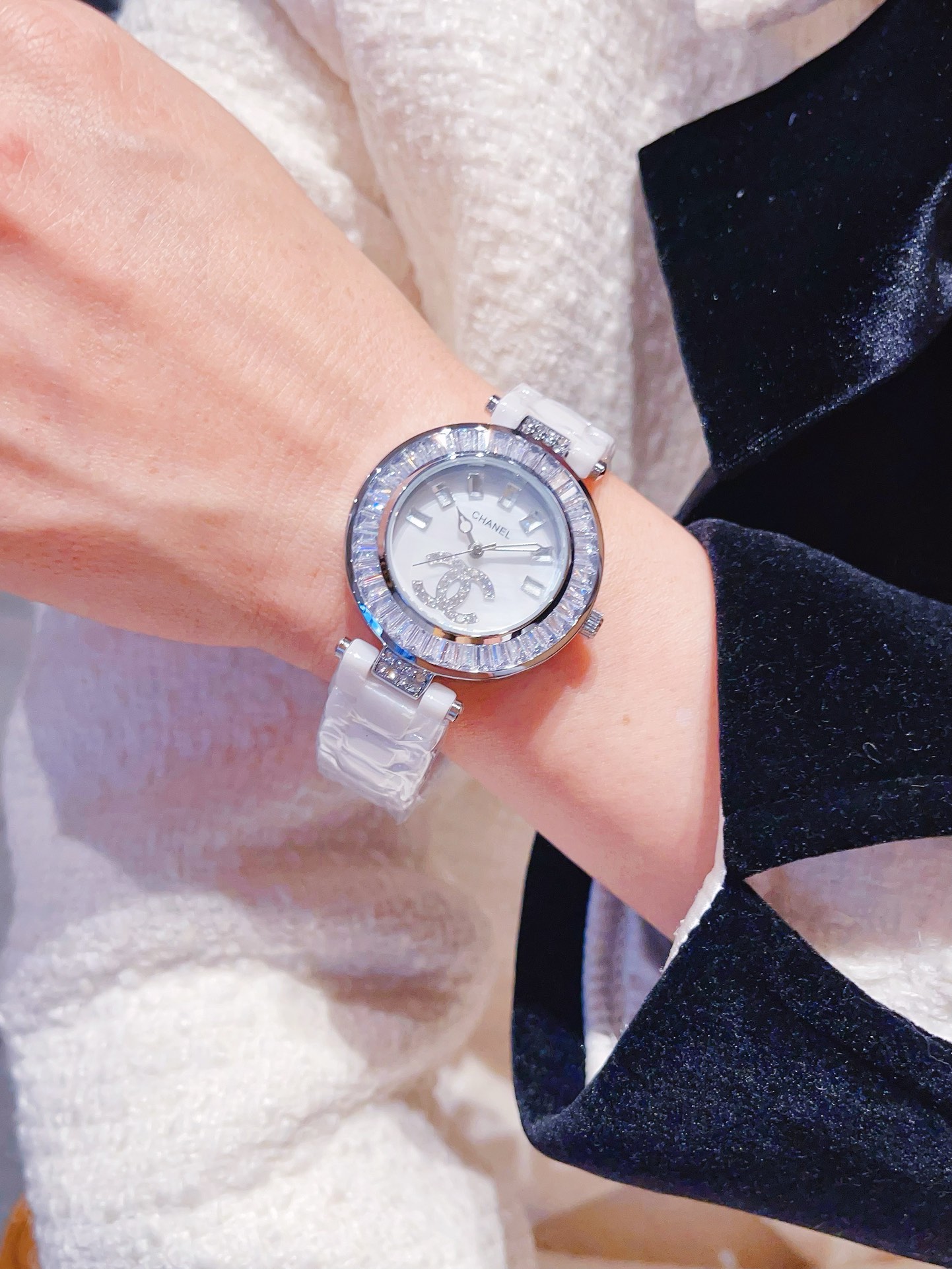 【18-22日にお届け】CHANEL  レディース 腕時計  