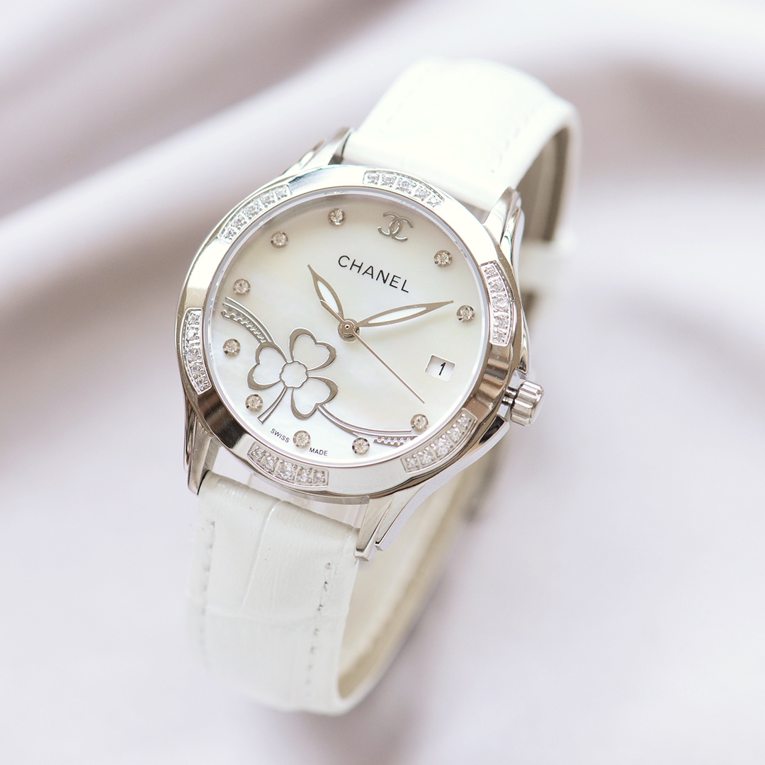 【18-22日にお届け】CHANEL  レディース 腕時計   34MM