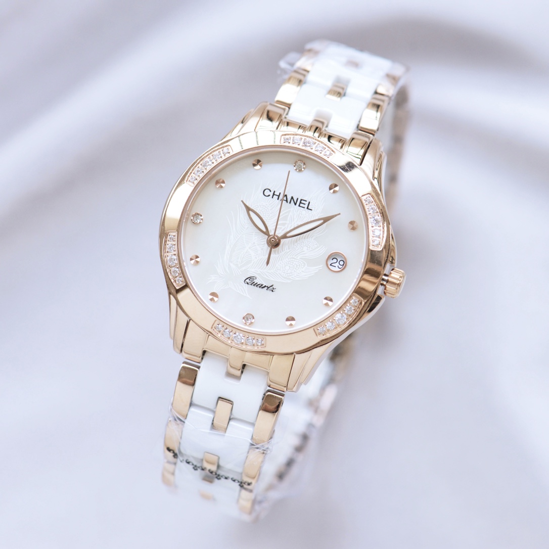 【18-22日にお届け】CHANEL  レディース 腕時計   34MM