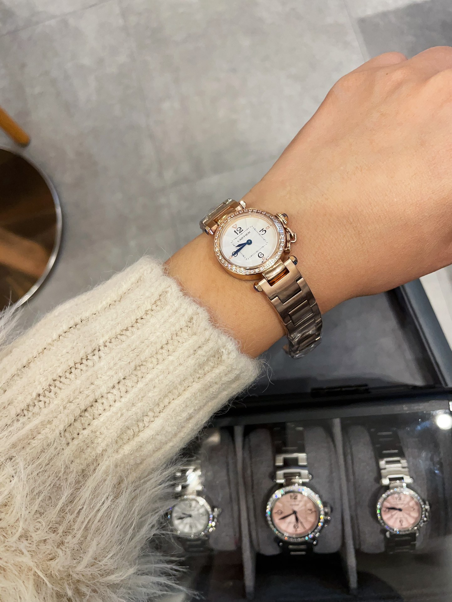 【18-22日にお届け】Cartler レディース 腕時計   30MM/35MM