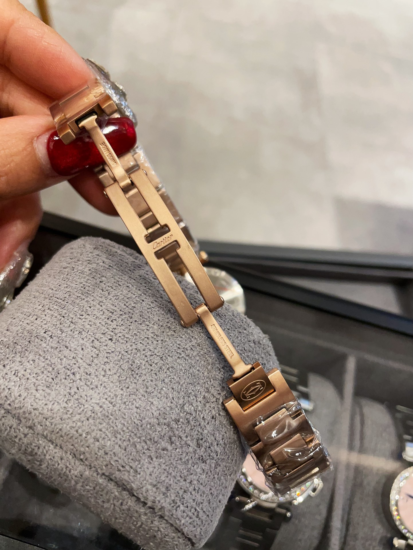 【18-22日にお届け】Cartler レディース 腕時計   30MM/35MM