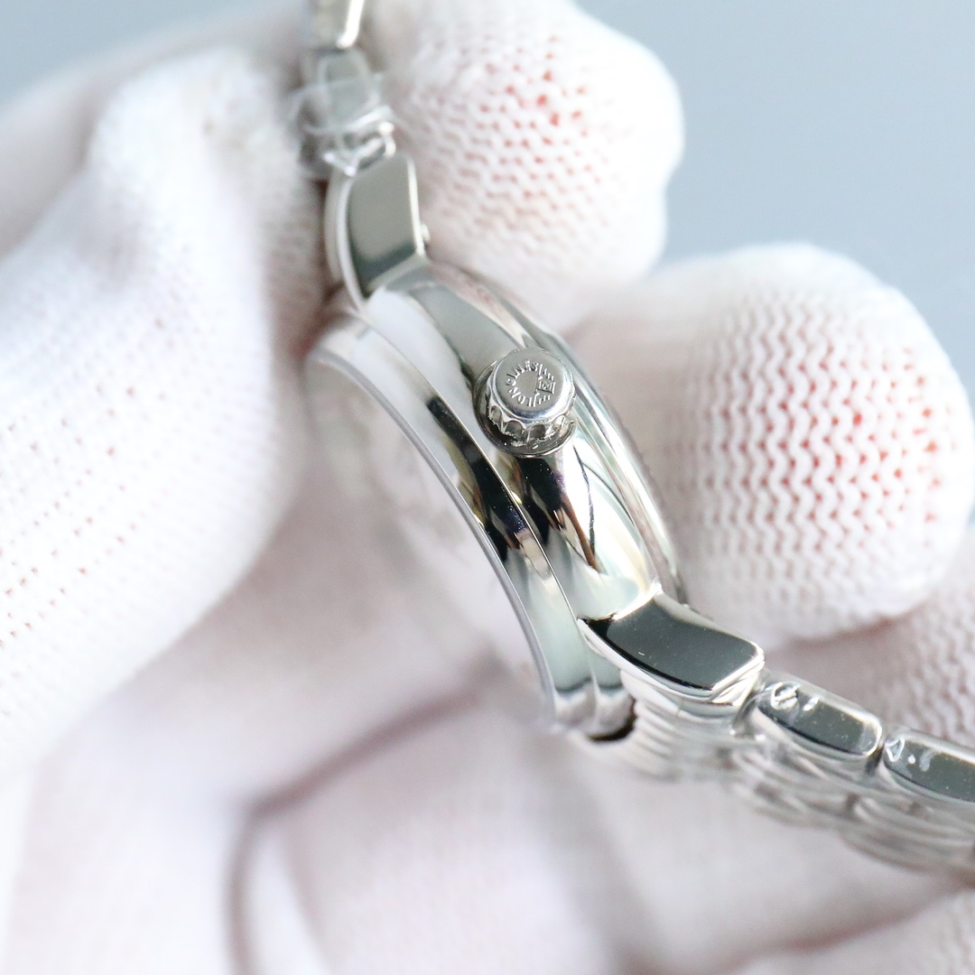 【18-22日にお届け】LONGINES レディース 腕時計  30MM 